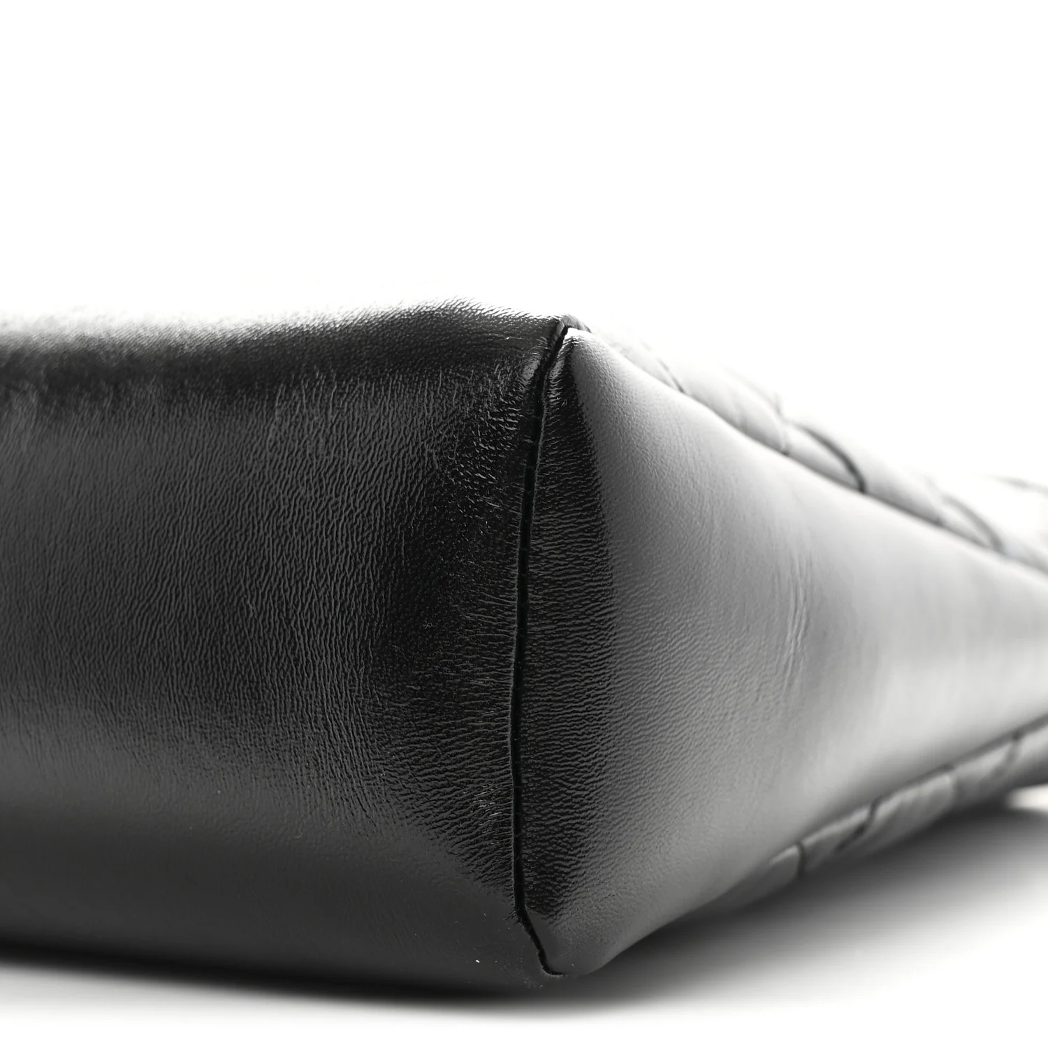Shiny Lambskin Quilted 31 Shopping Bag Black - Image 10