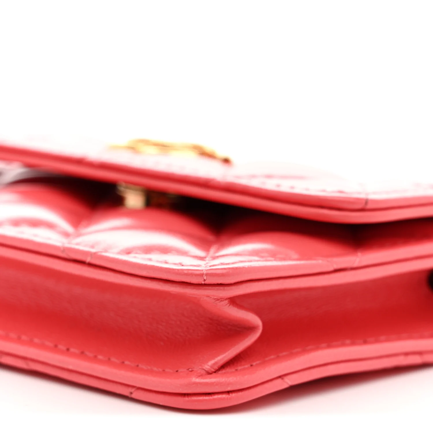 Shiny Lambskin Quilted Card Holder On Chain Pink - Image 10