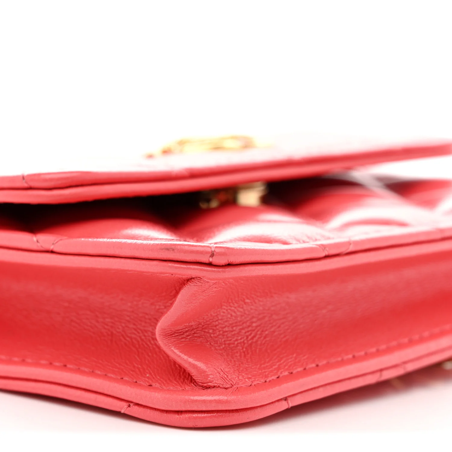 Shiny Lambskin Quilted Card Holder On Chain Pink - Image 9
