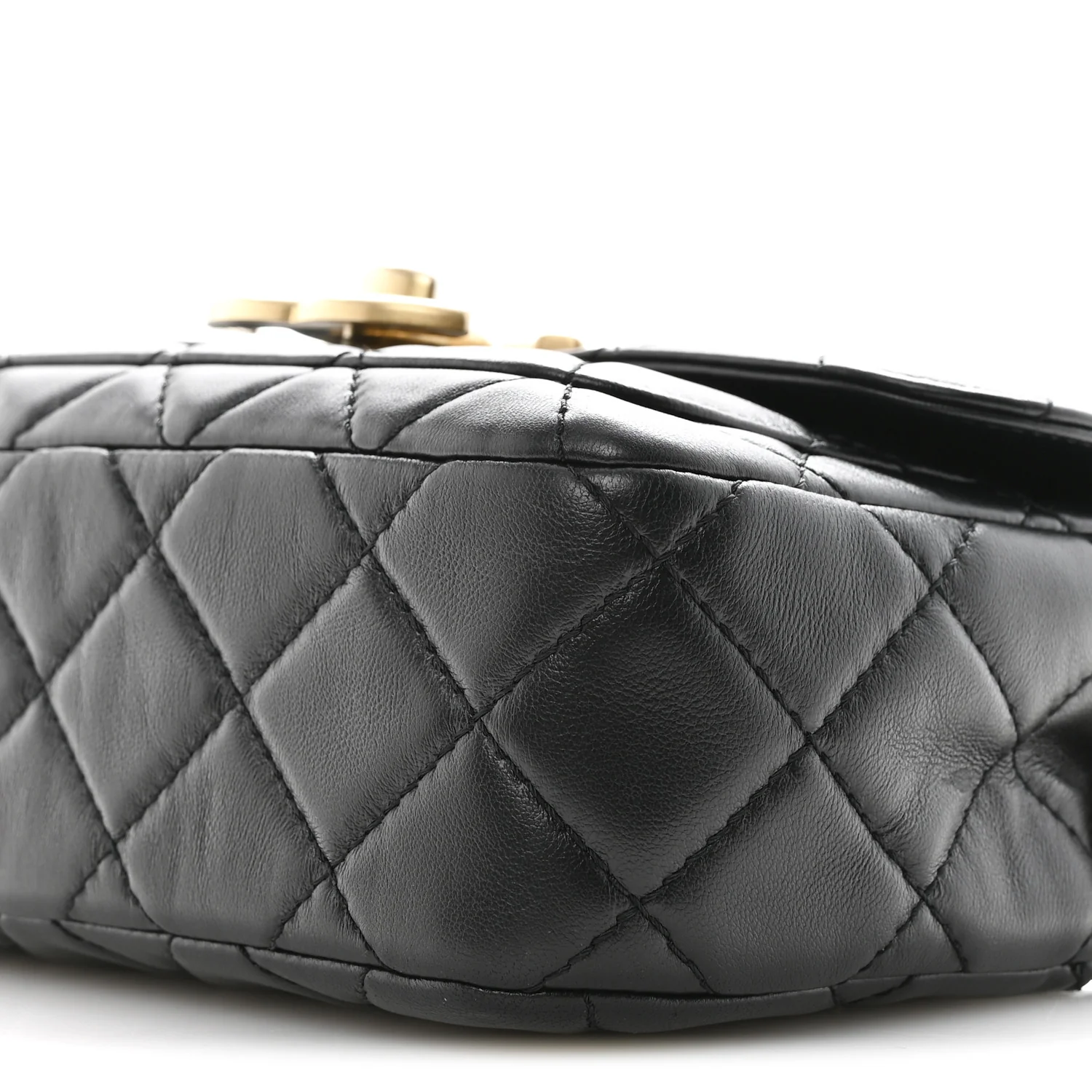 Shiny Lambskin Quilted Mini Maxi CC Flap Black - Image 10
