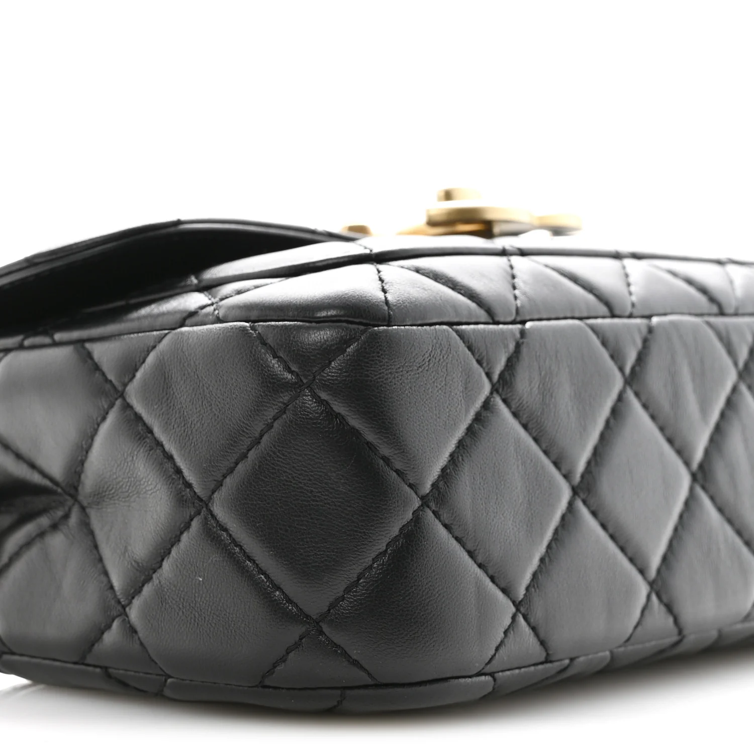 Shiny Lambskin Quilted Mini Maxi CC Flap Black - Image 9