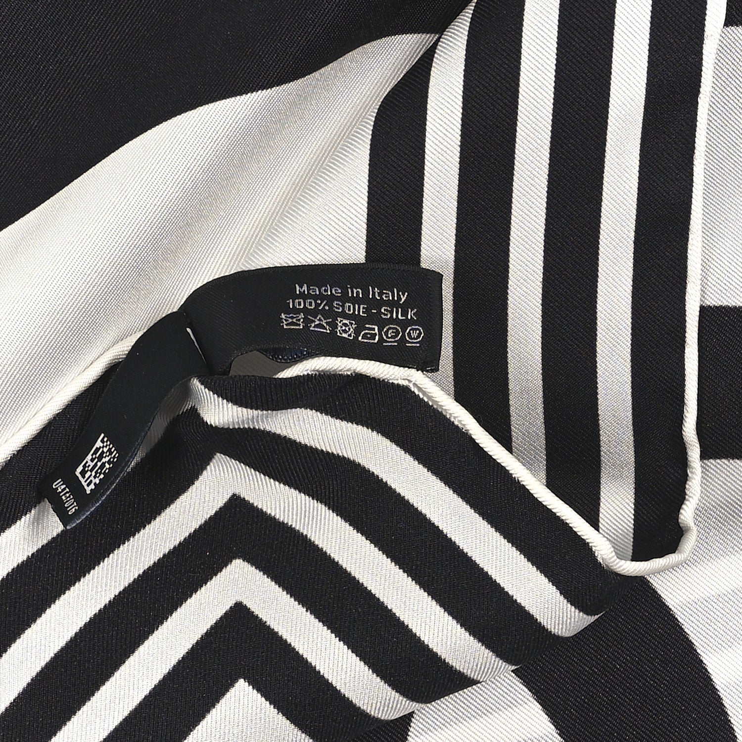 Silk CC Square Logo Scarf Black White - Image 7