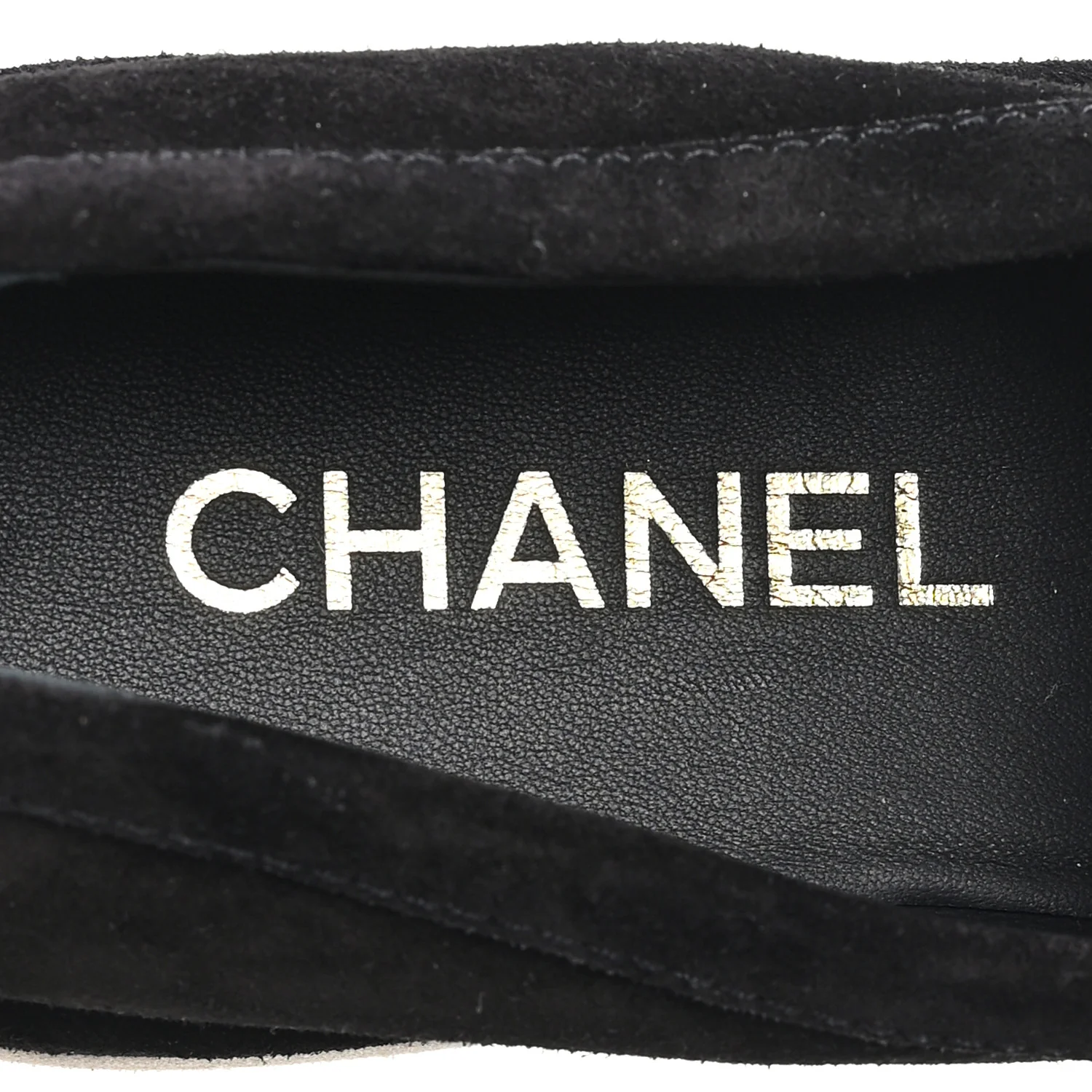 Suede Calfskin Pearl CC Moccasin Loafers 38.5 Black - Image 8