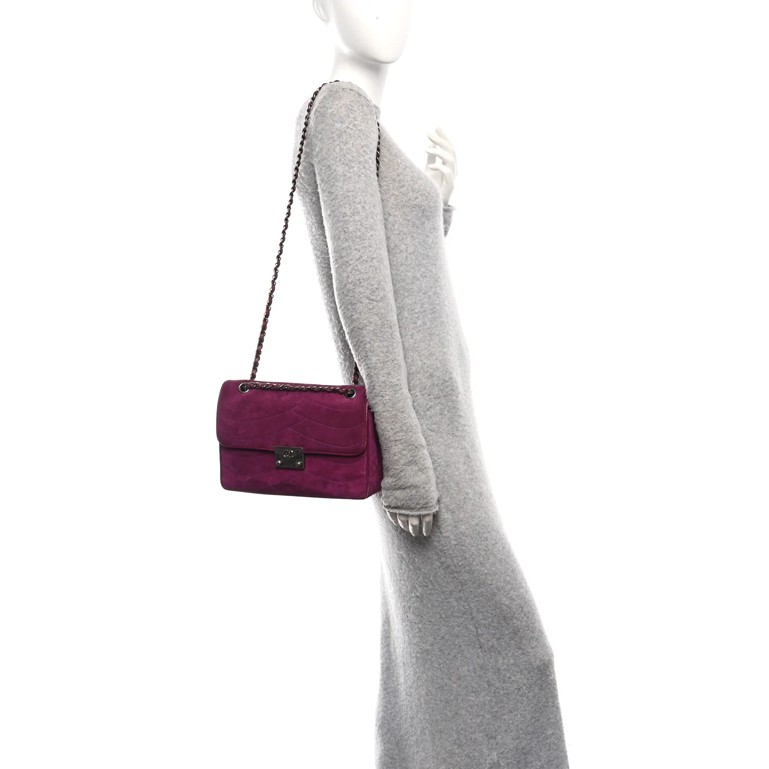 Suede Lambskin Scallop Quilted Medium Pagoda Flap Purple - Image 2