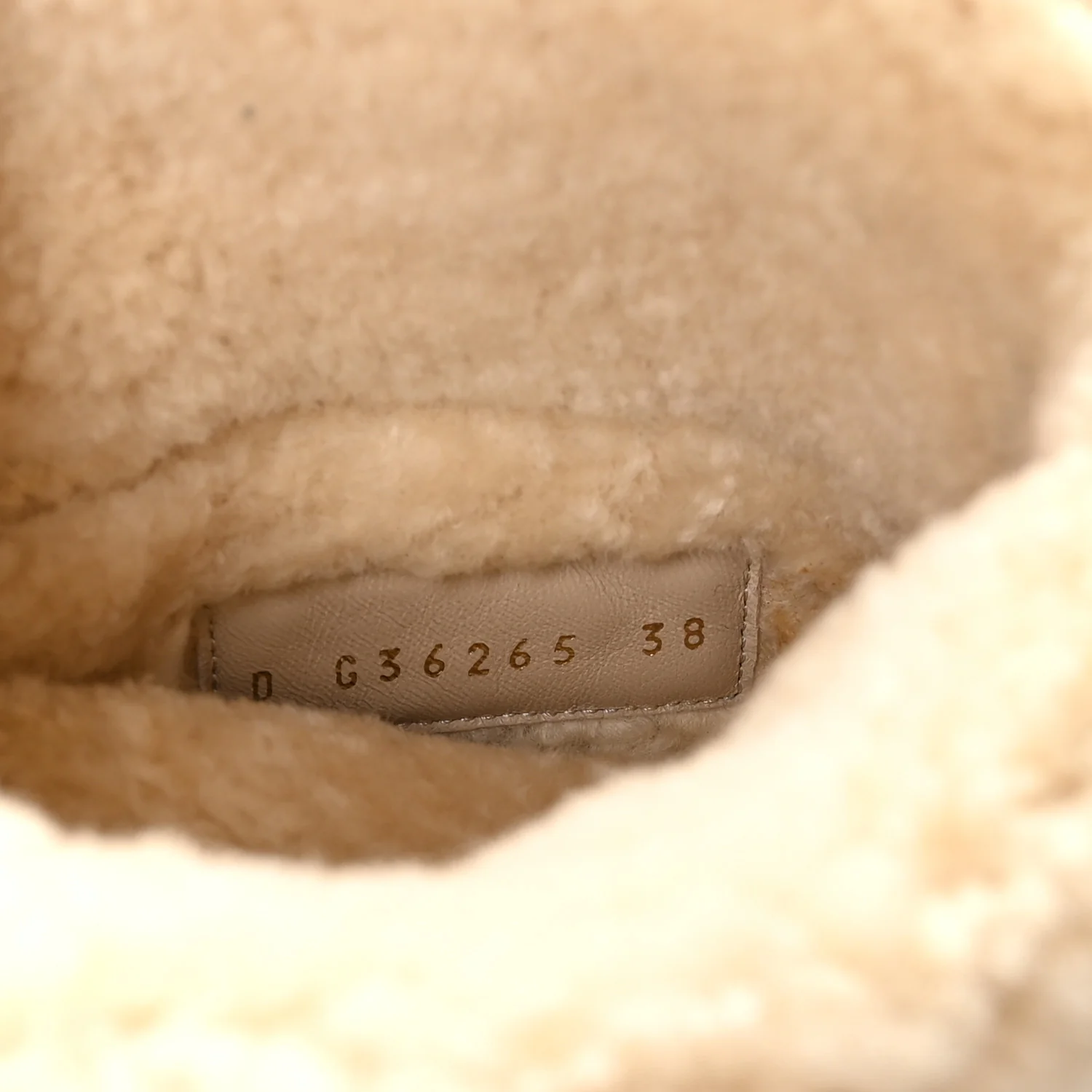 Suede Shearling Cap Toe Short Boots 38 Beige - Image 8