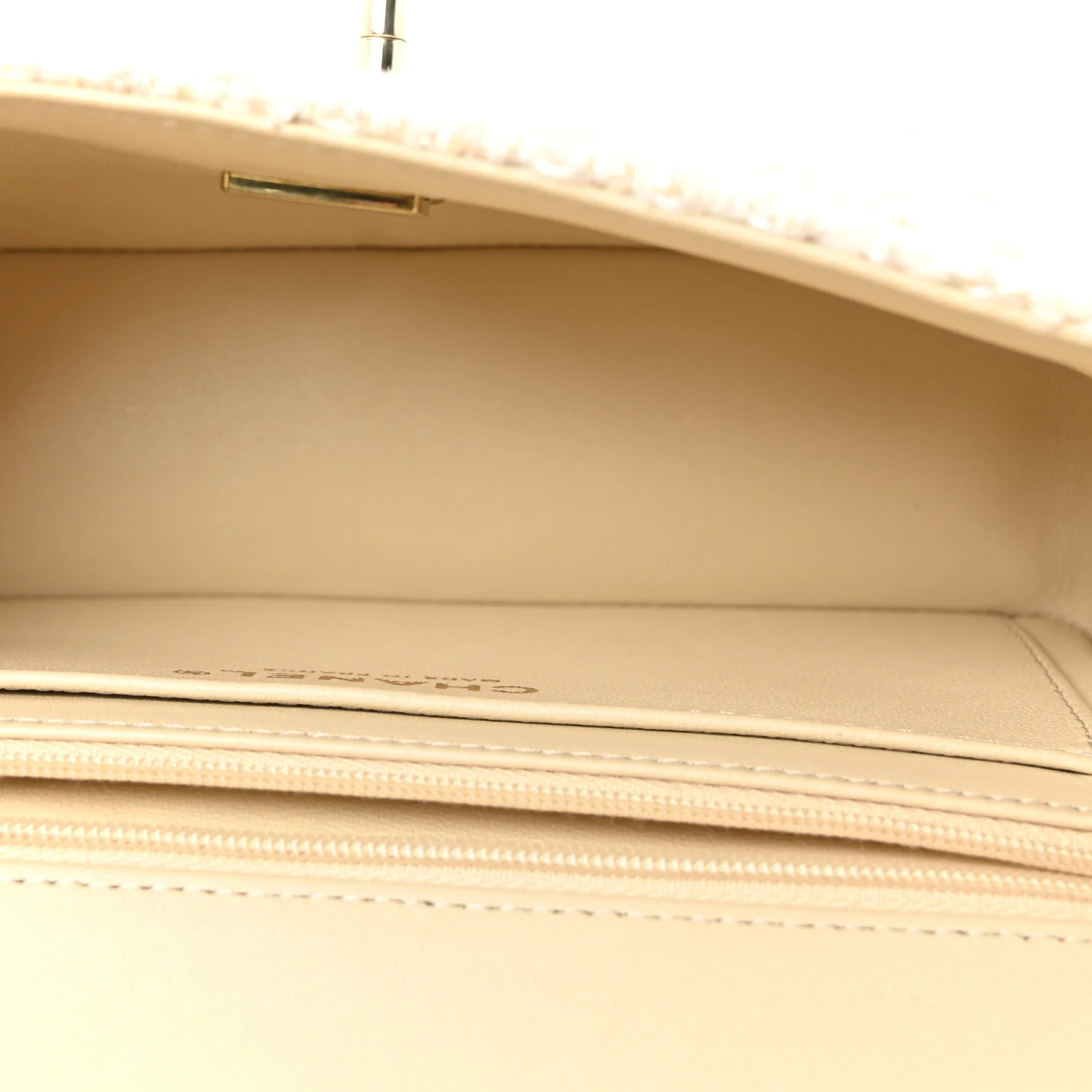Tweed Quilted Mini Rectangular Flap Off White - Image 5