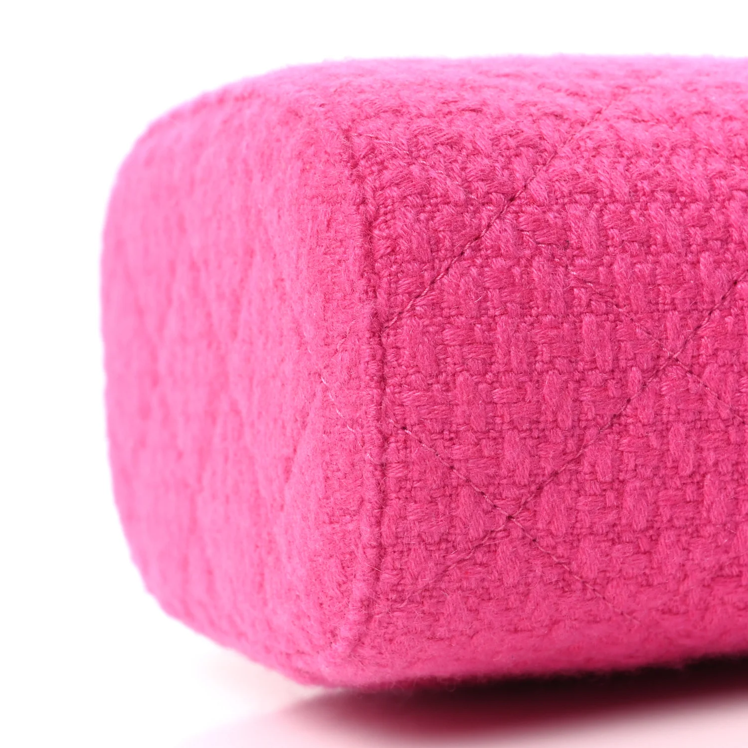 Tweed Quilted Small Vanity Case Fuchsia - Image 10