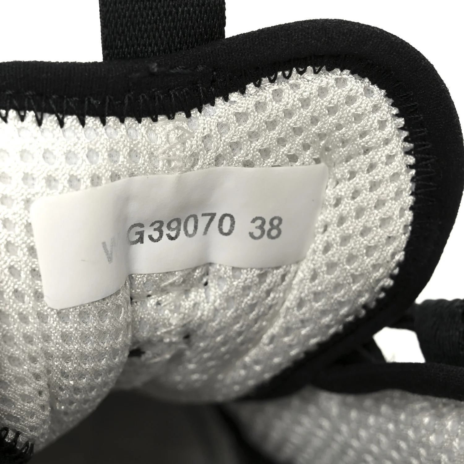 Velvet Calfskin Mixed Fibers CC Sneakers 38 Black Dark Grey - Image 9
