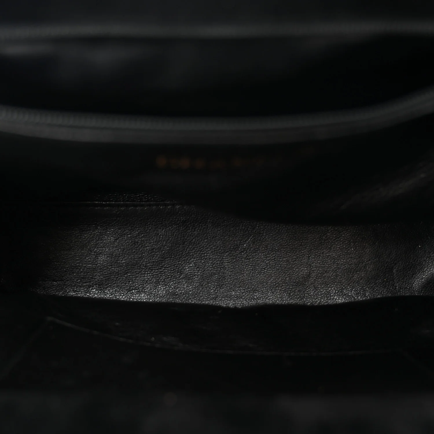 Velvet CC Shoulder Bag Black - Image 9