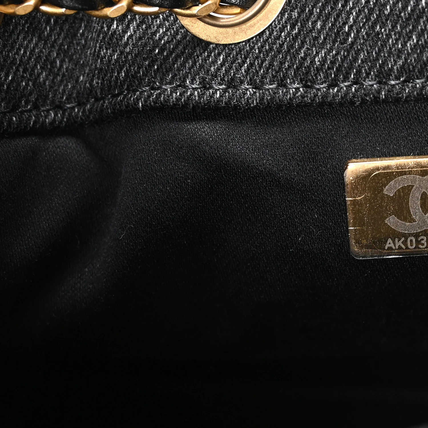 Washed Denim Quilted Mini Chanel 25 Handbag Black - Image 7