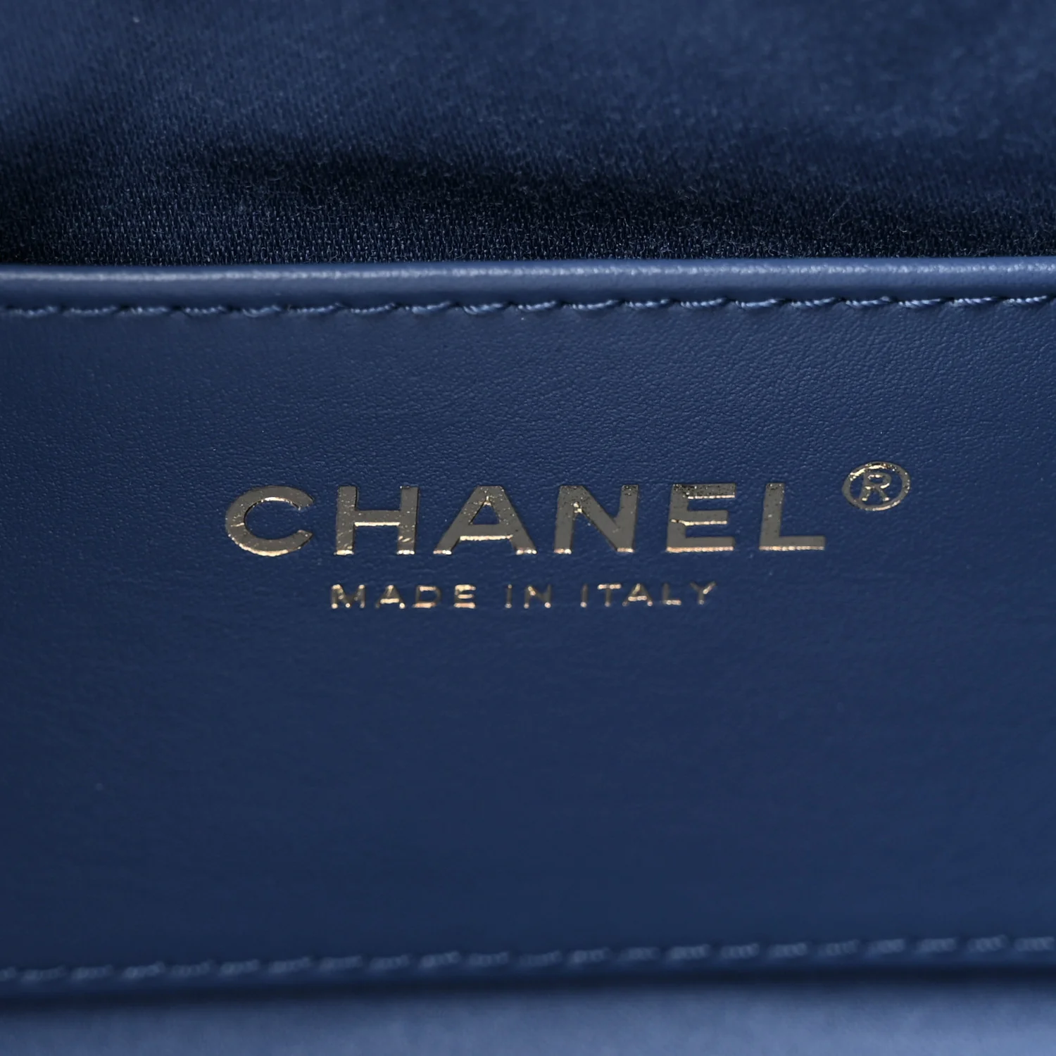 Washed Denim Quilted Mini Chanel 25 Handbag Blue - Image 6
