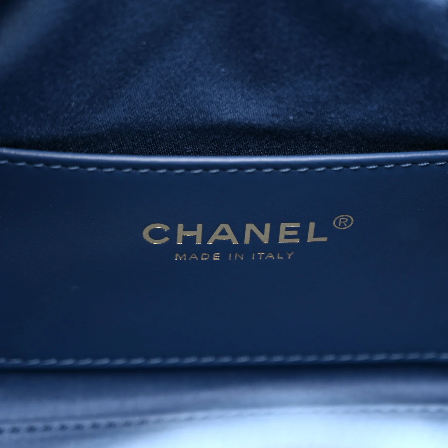 Washed Denim Quilted Mini Chanel 25 Handbag Blue - Image 6