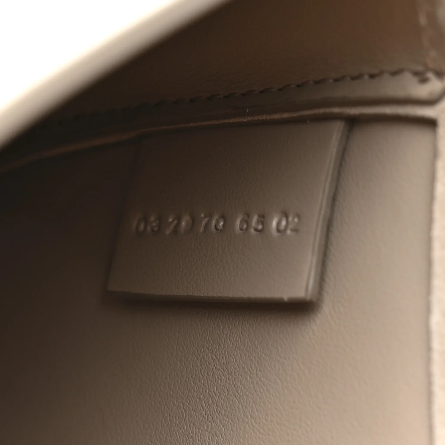 Calfskin Small Tess Bag Motty Grey - Image 7