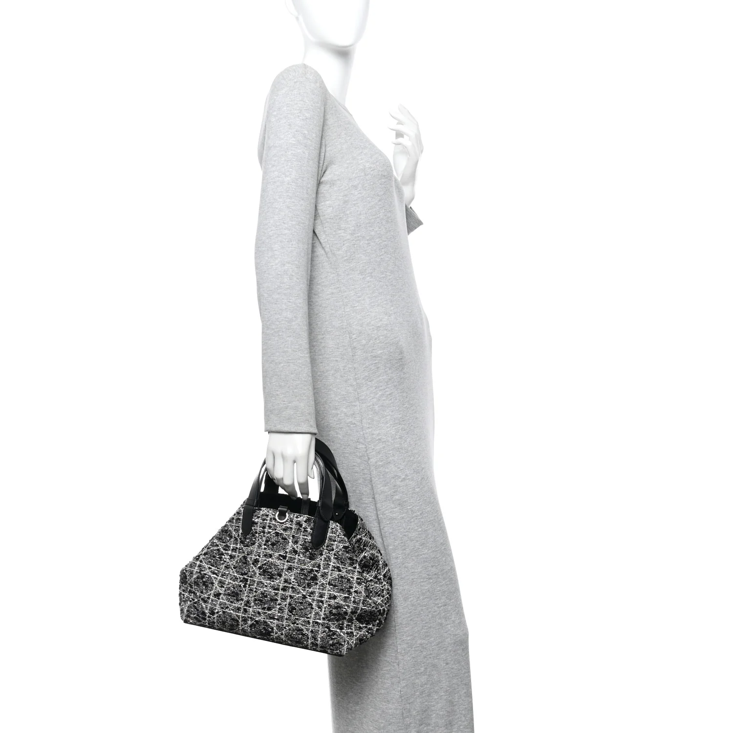 Calfskin Tweed Cannage Medium Toujours Black Gold White - Image 2