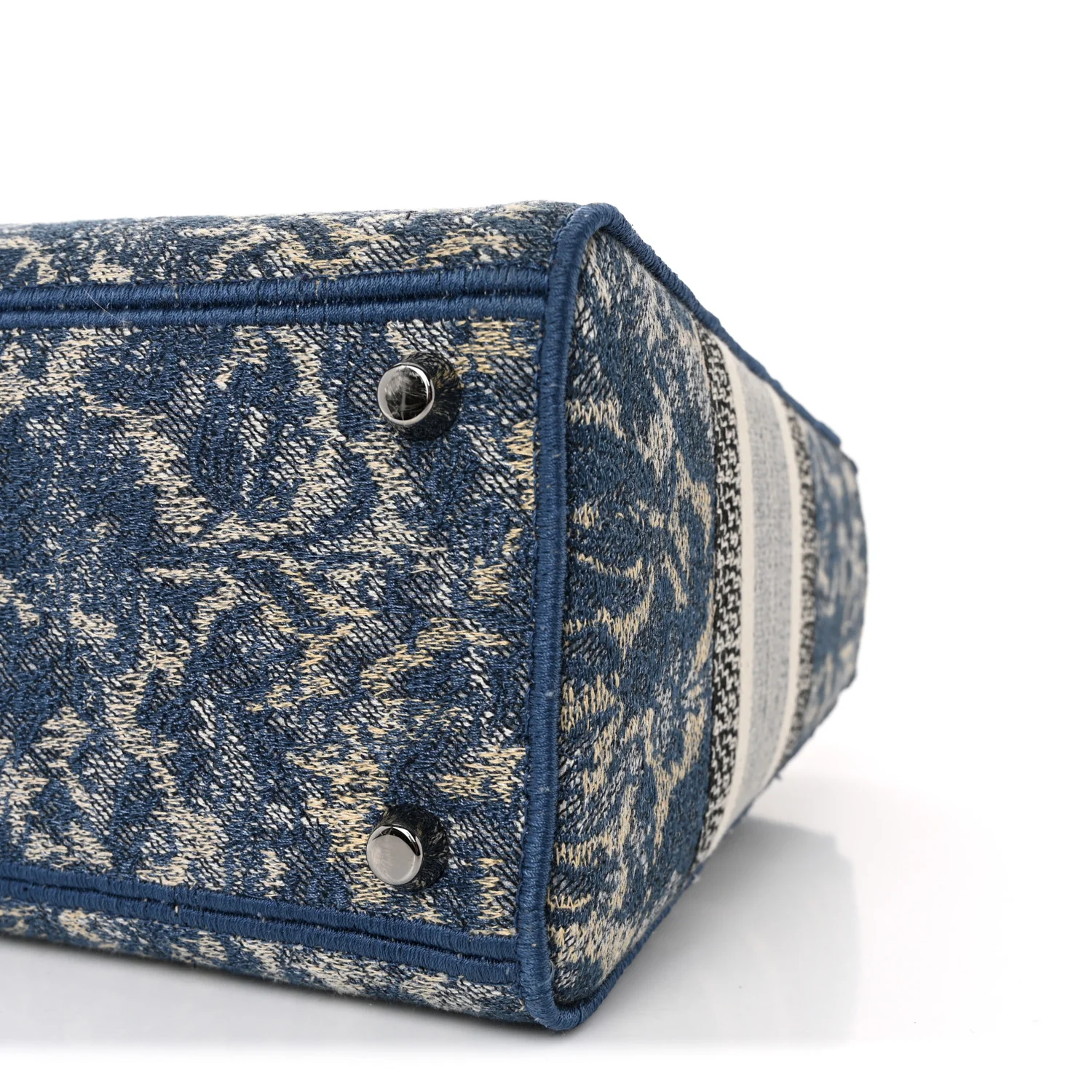 Canvas Embroidered Brocart Medium Lady D-Lite Blue - Image 9