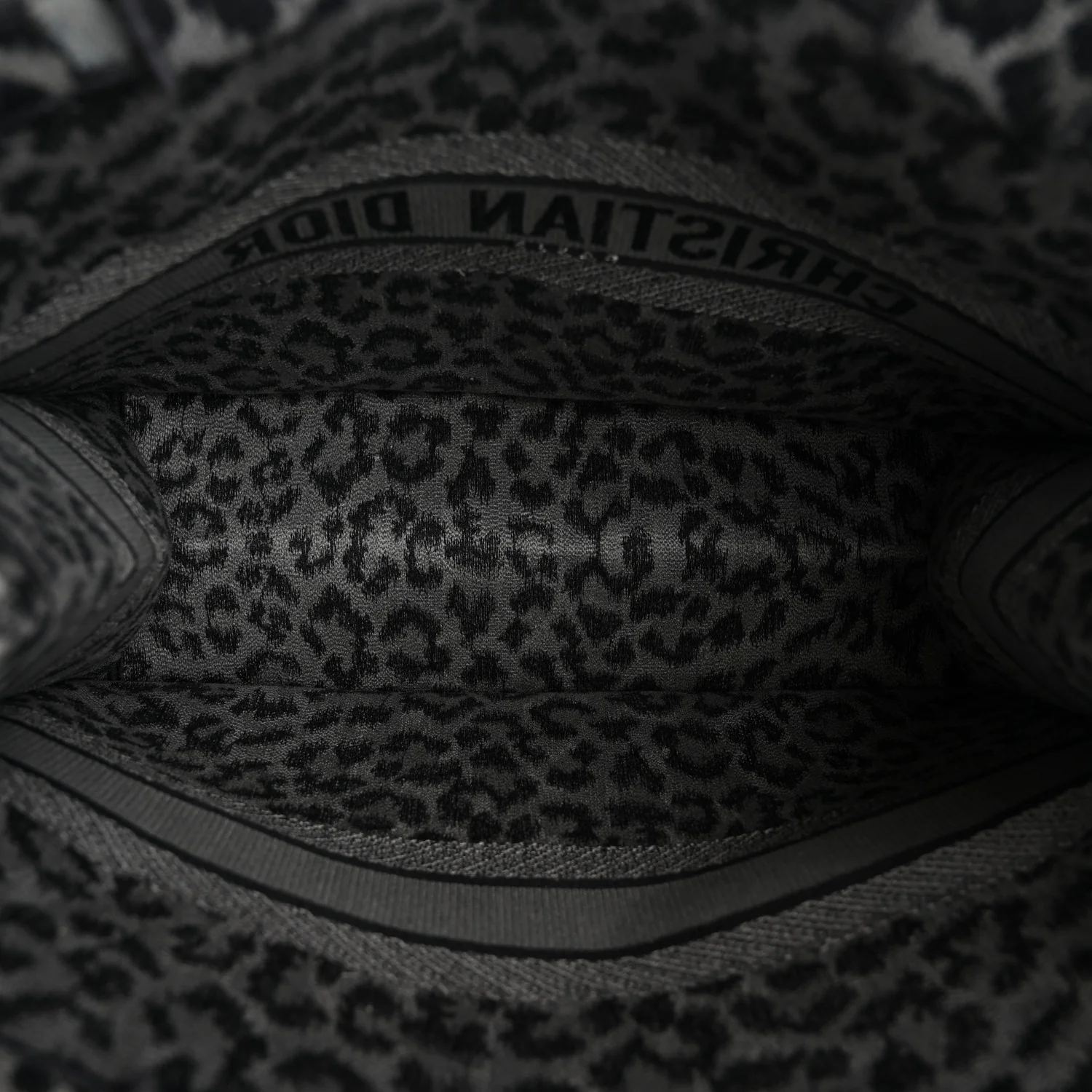 Canvas Mizza Embroidered Large Leopard Book Tote Grey - Image 5