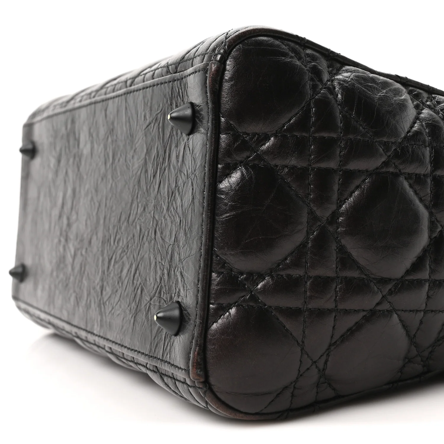 Crinkled Calfskin Cannage Medium Lady Dior Black - Image 10