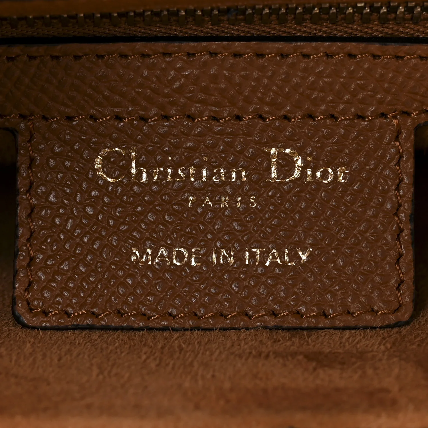 Grained Calfskin Saddle Bag Golden Saddle - Image 6