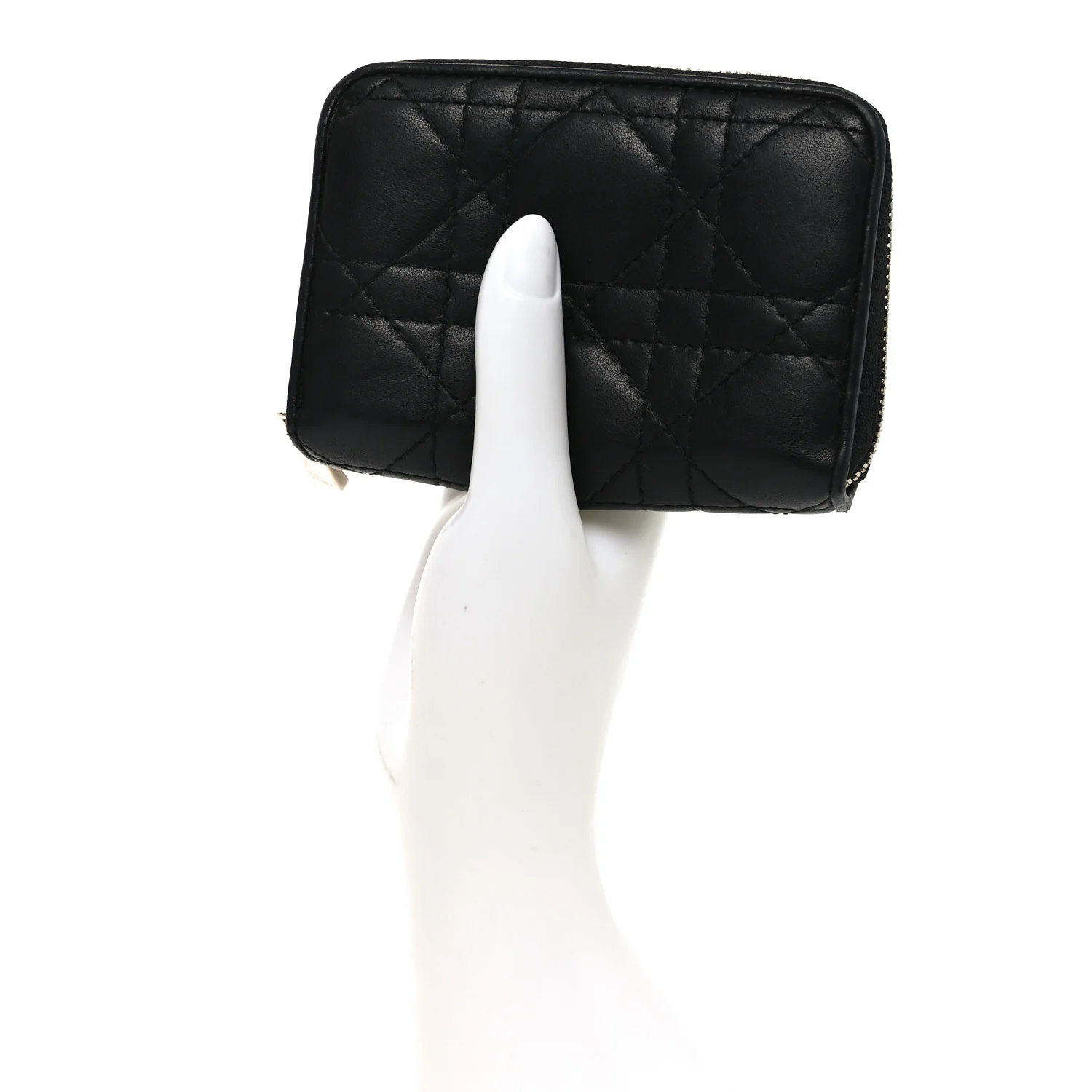 Lambskin Cannage Gusset Card Holder Black - Image 2
