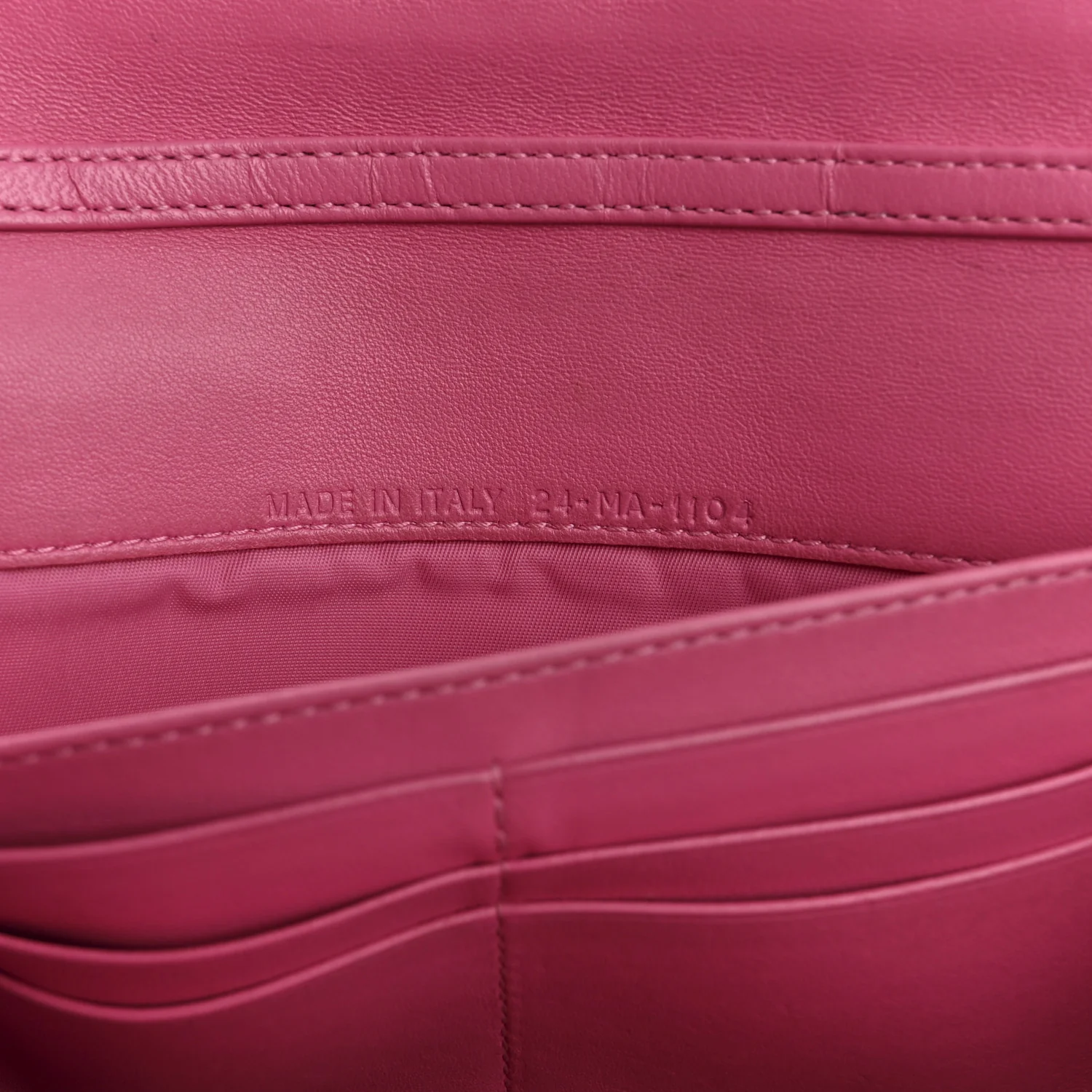 Lambskin Cannage Lady Dior Rendezvous Wallet On Chain Fuchsia - Image 5