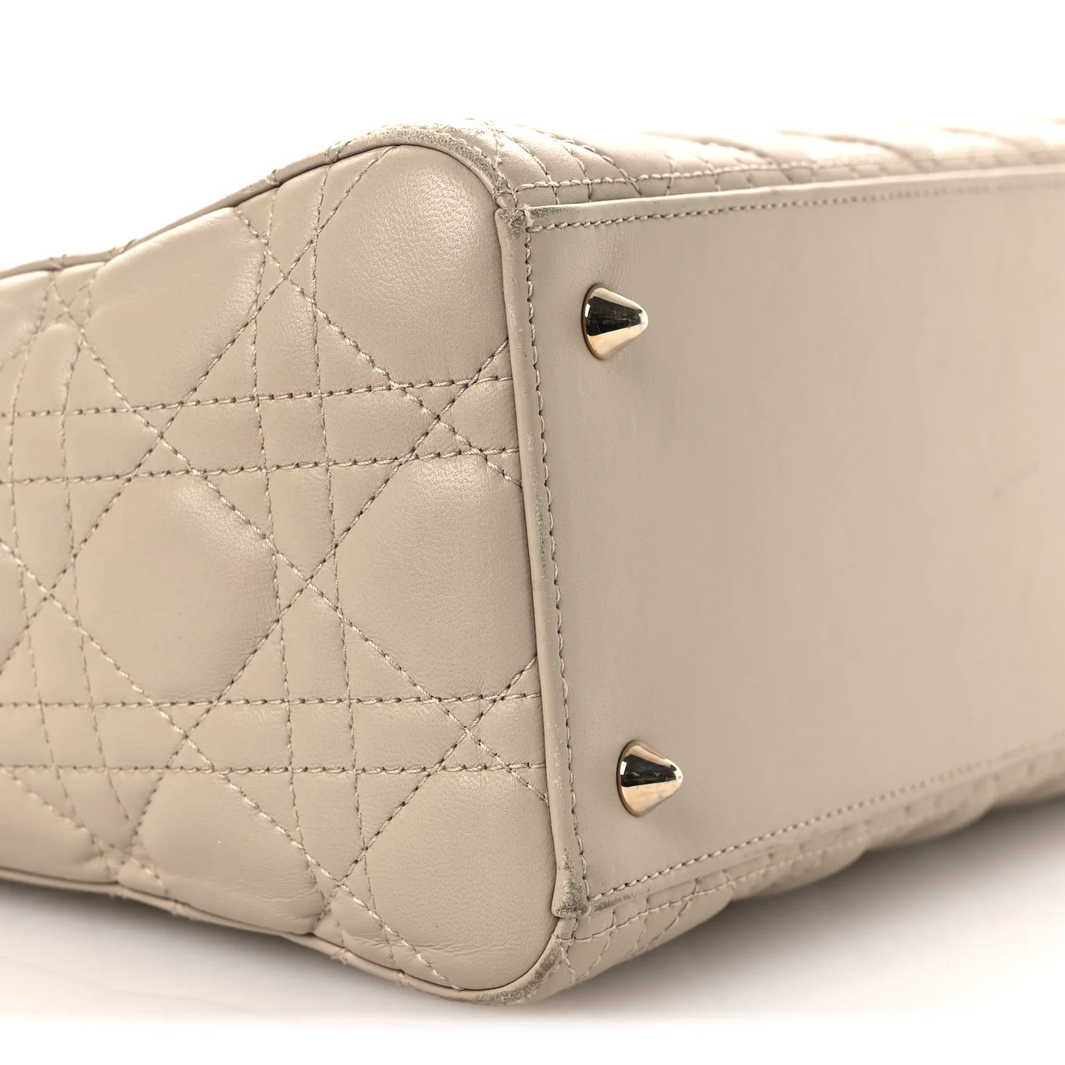 Lambskin Cannage Medium Lady Dior Beige - Image 9