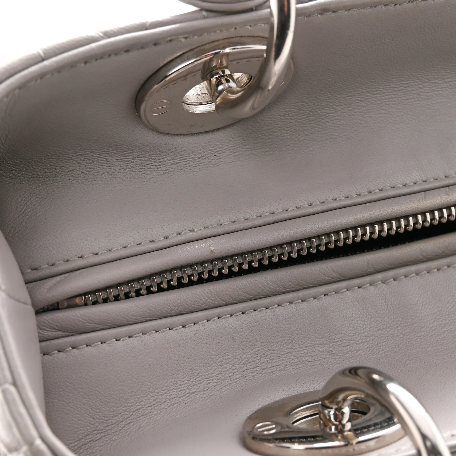 Lambskin Cannage Medium Lady Dior Grey - Image 16