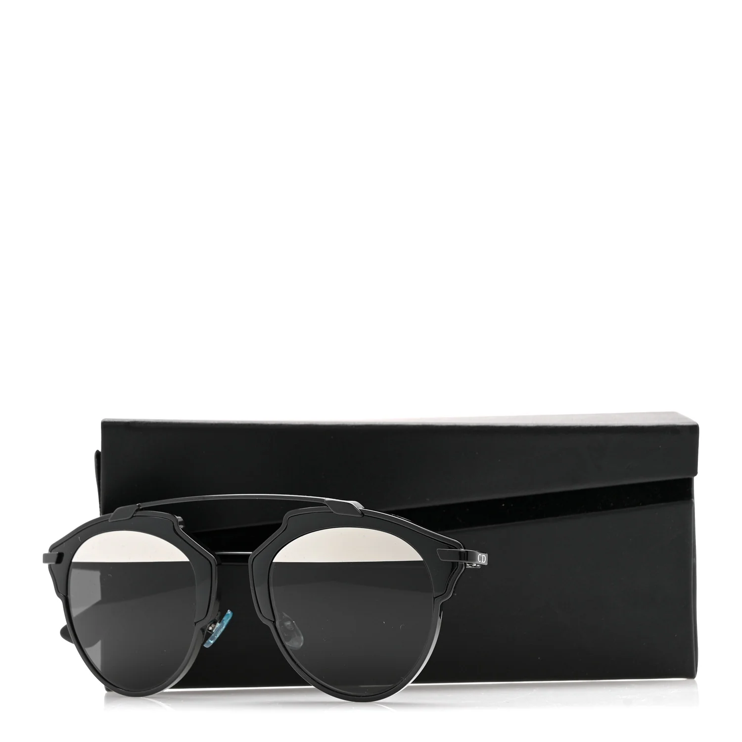 Metal So Real Sunglasses Black - Image 9