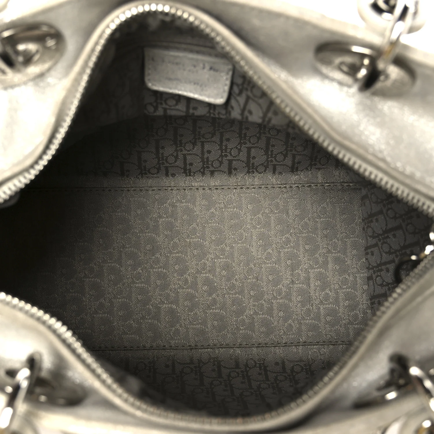 Metallic Nubuck Cannage Medium Lady Dior Silver - Image 5