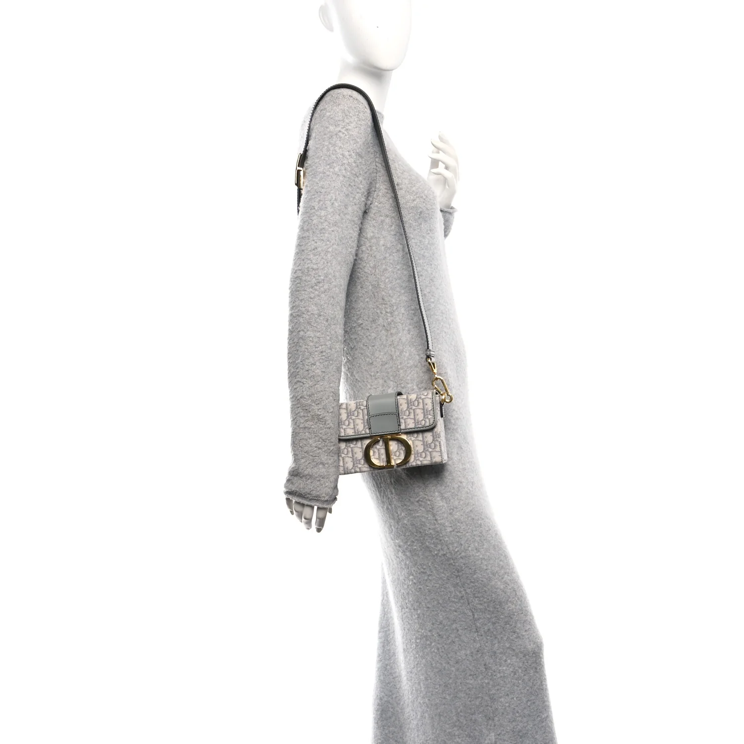 Oblique 30 Montaigne Box Bag Grey - Image 2