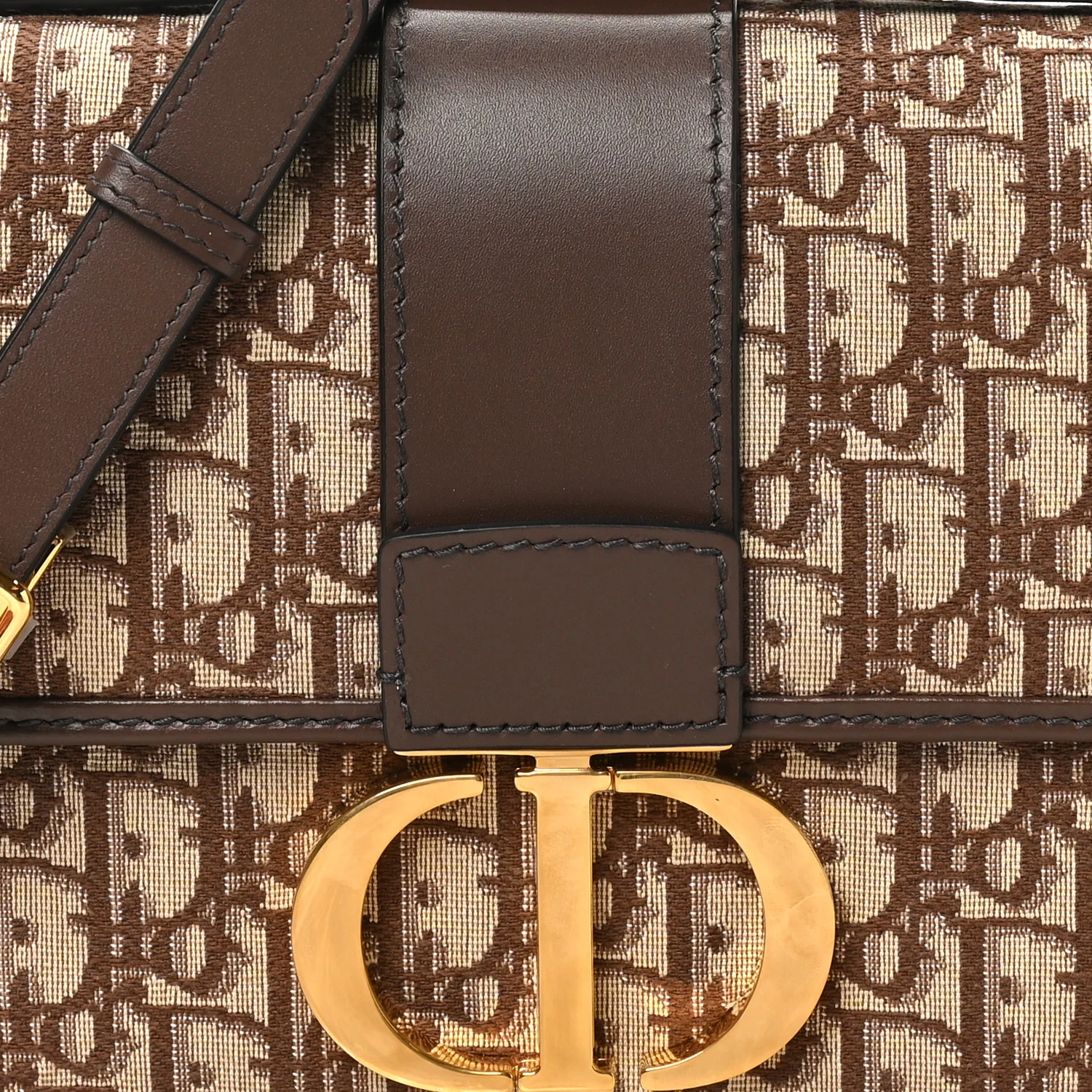 Oblique 30 Montaigne Flap Bag Brown - Image 7