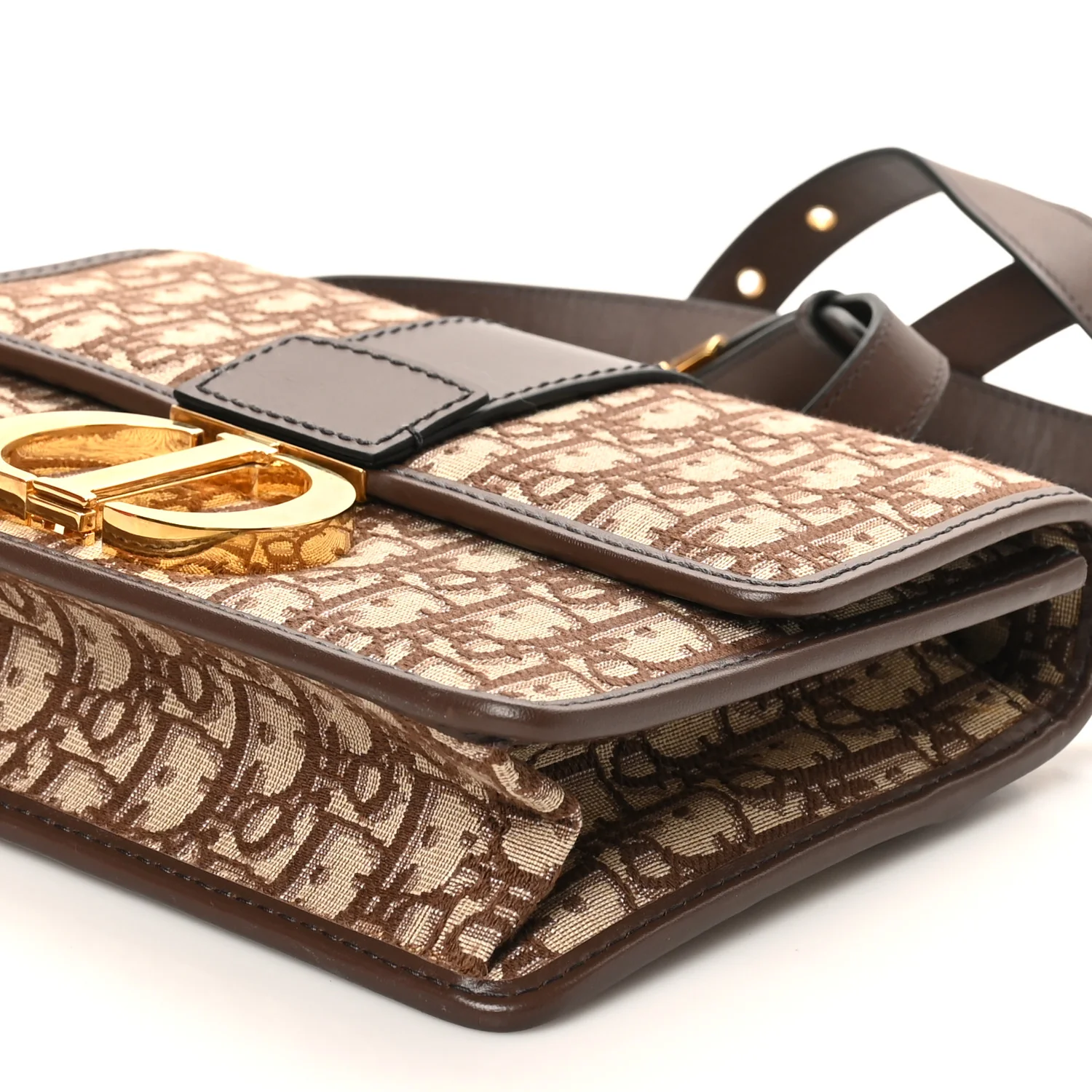Oblique 30 Montaigne Flap Bag Brown - Image 9