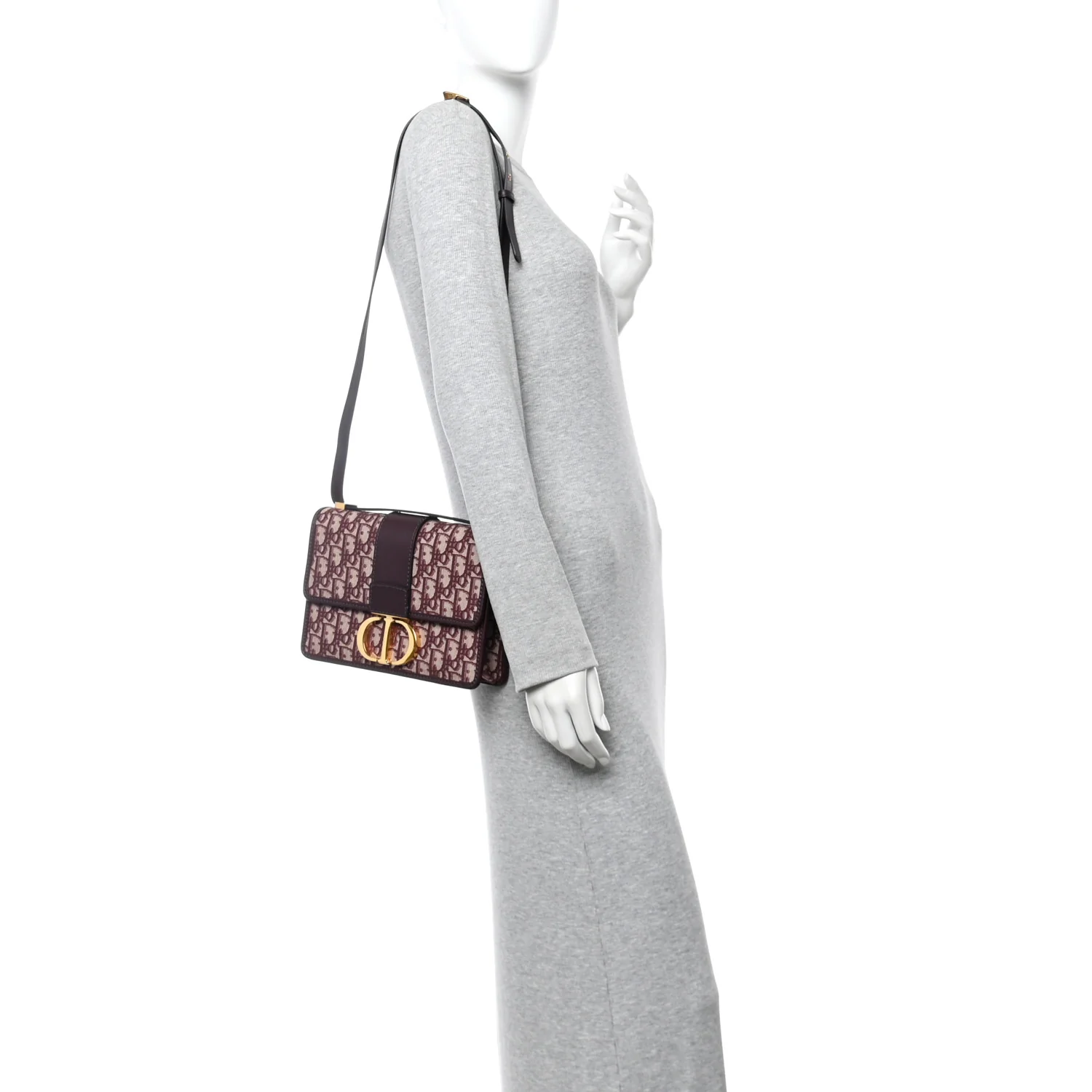 Oblique 30 Montaigne Flap Bag Burgundy - Image 2