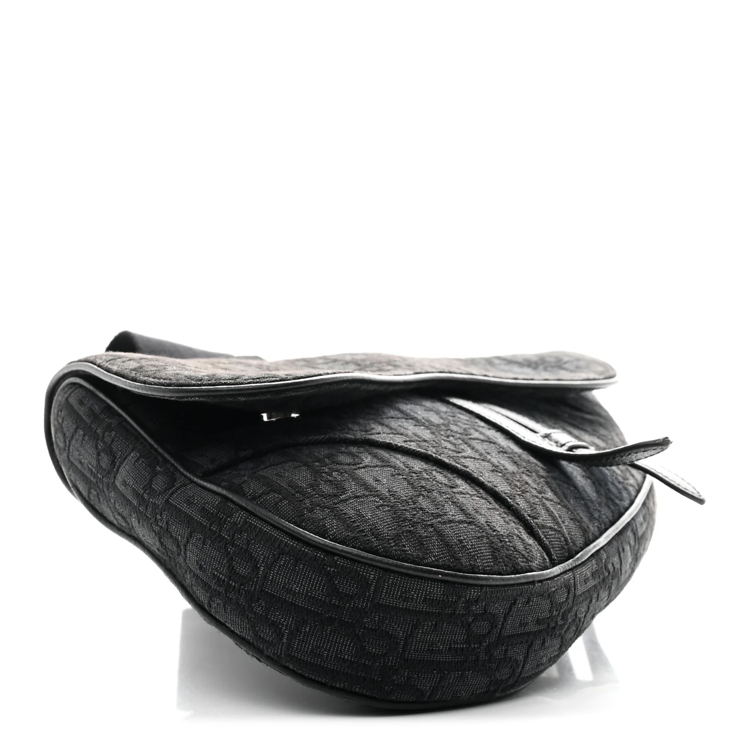 Oblique Mens Saddle Bag Black - Image 7