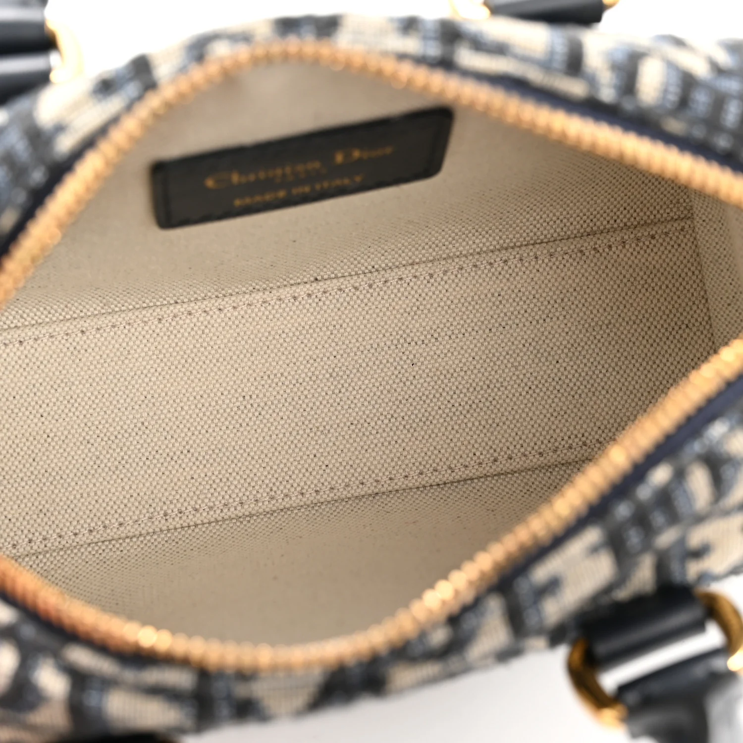 Oblique Nano Groove 17 Bag Blue - Image 11