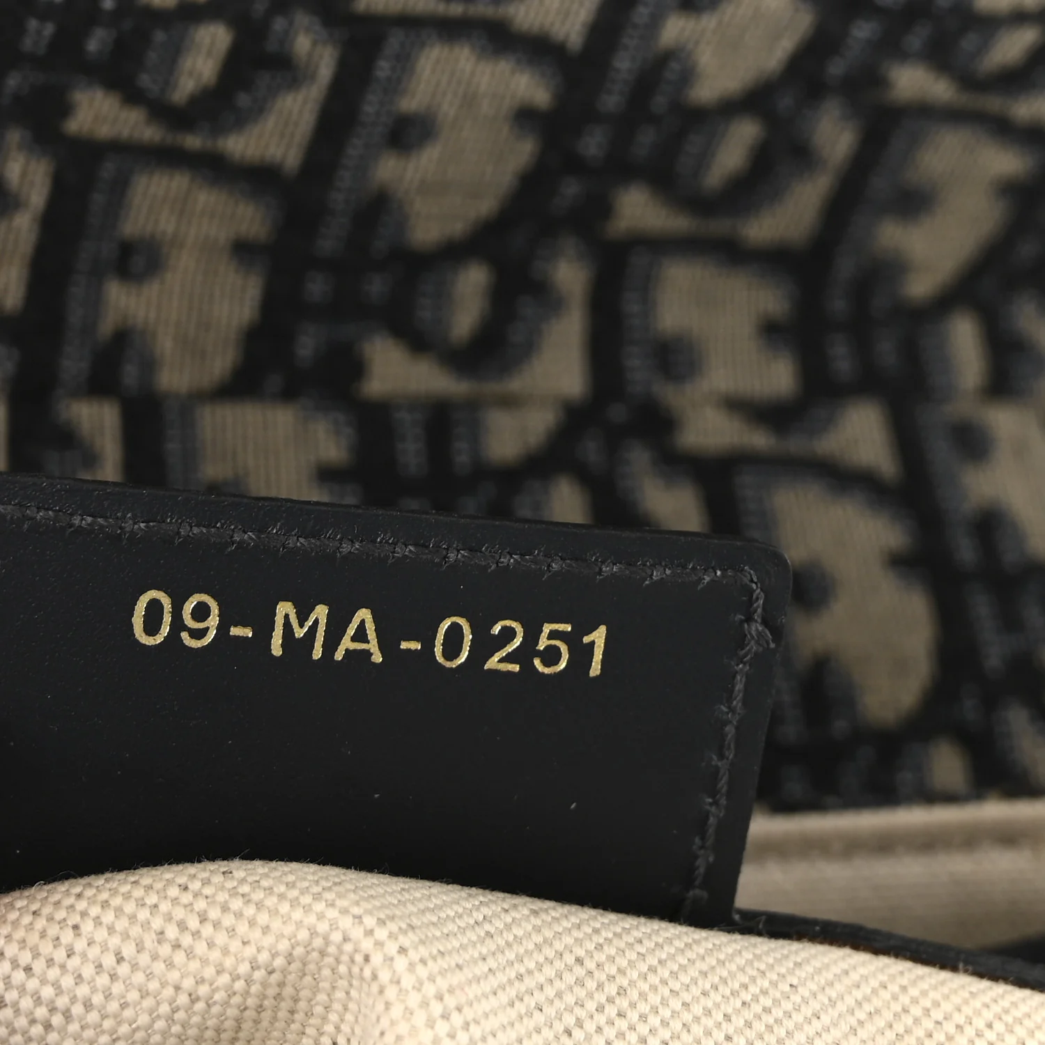 Oblique Saddle Bag Blue - Image 6