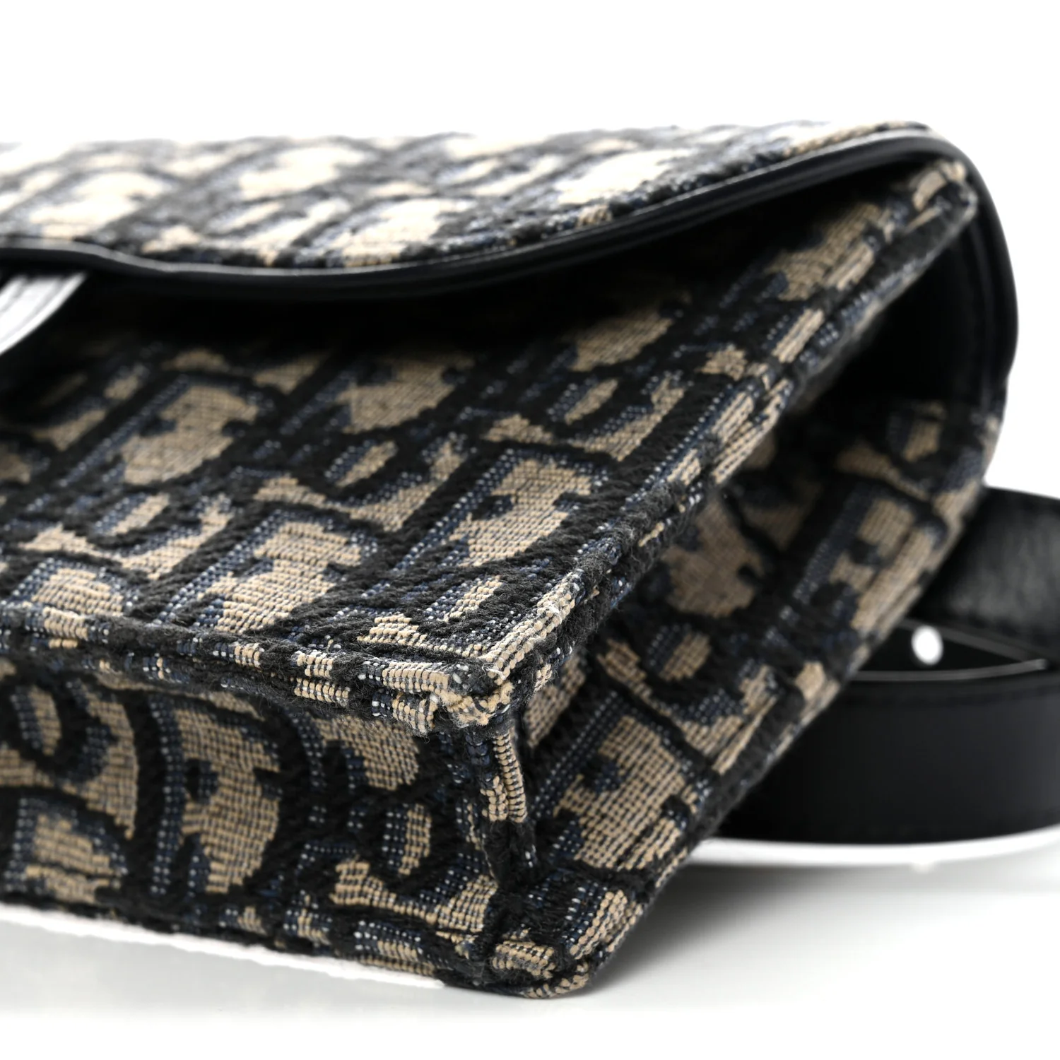 Oblique Saddle Belt Bag Blue - Image 10