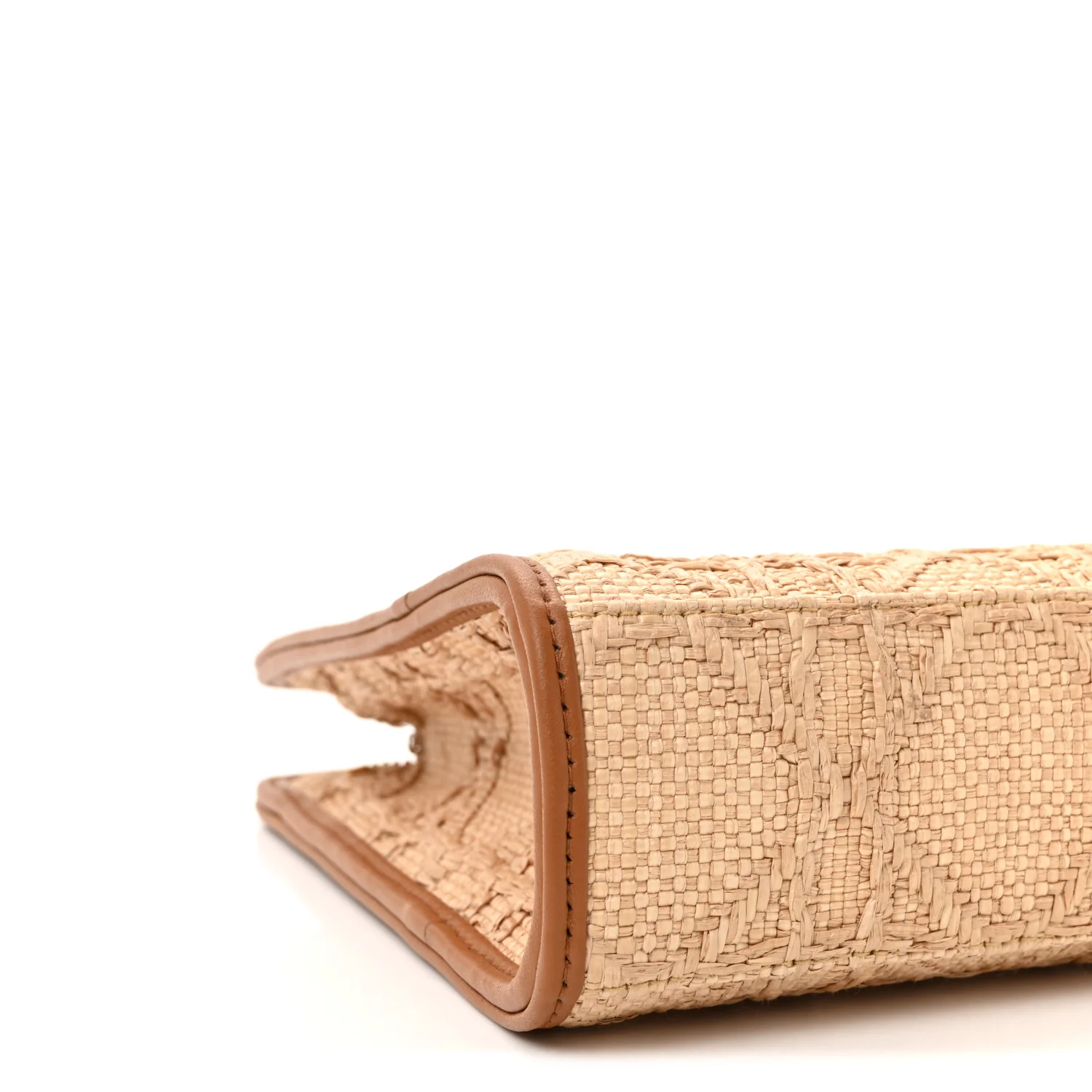 Raffia Cannage 30 Montaigne Dea Pouch Natural - Image 7