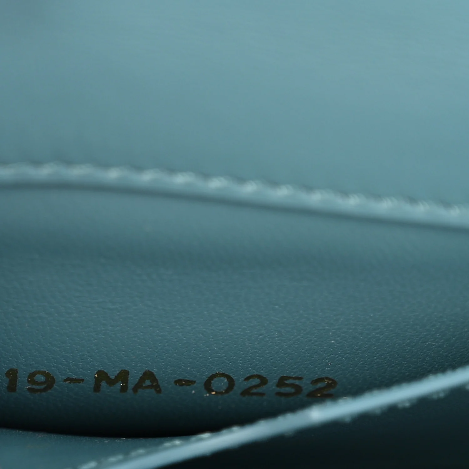 Smooth Calfskin Micro 30 Montaigne Flap Bag Cerulean Blue - Image 7