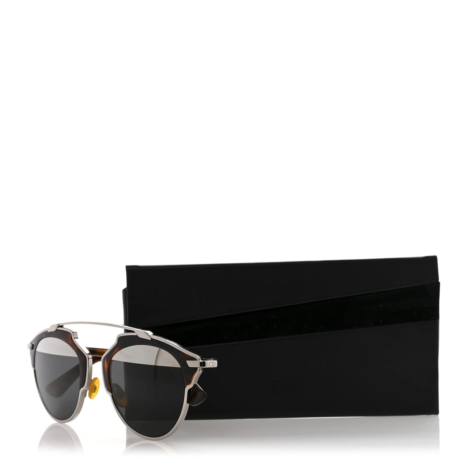 So Real Sunglasses Havana - Image 9
