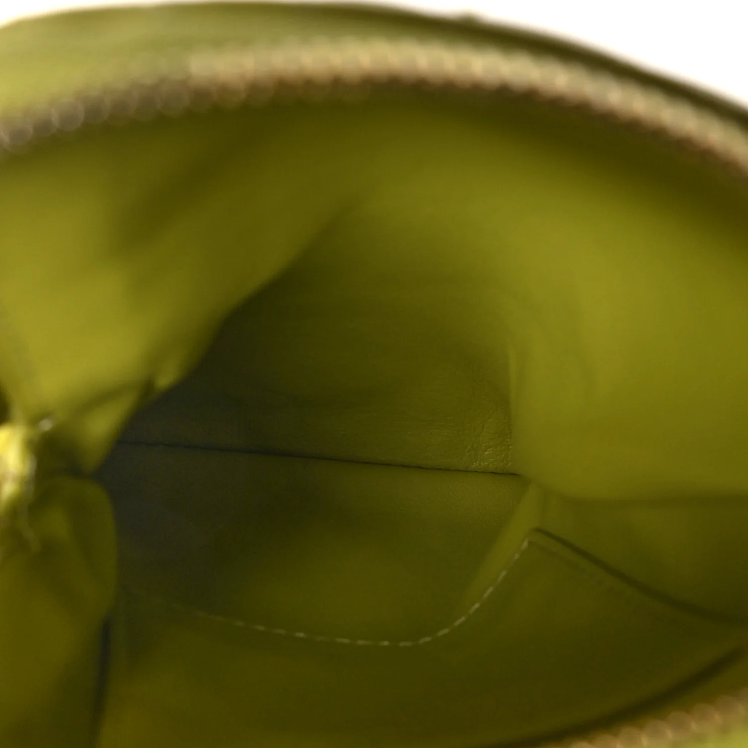 Supple Calfskin Cannage Caro Multifunctional Pouch Lime - Image 5