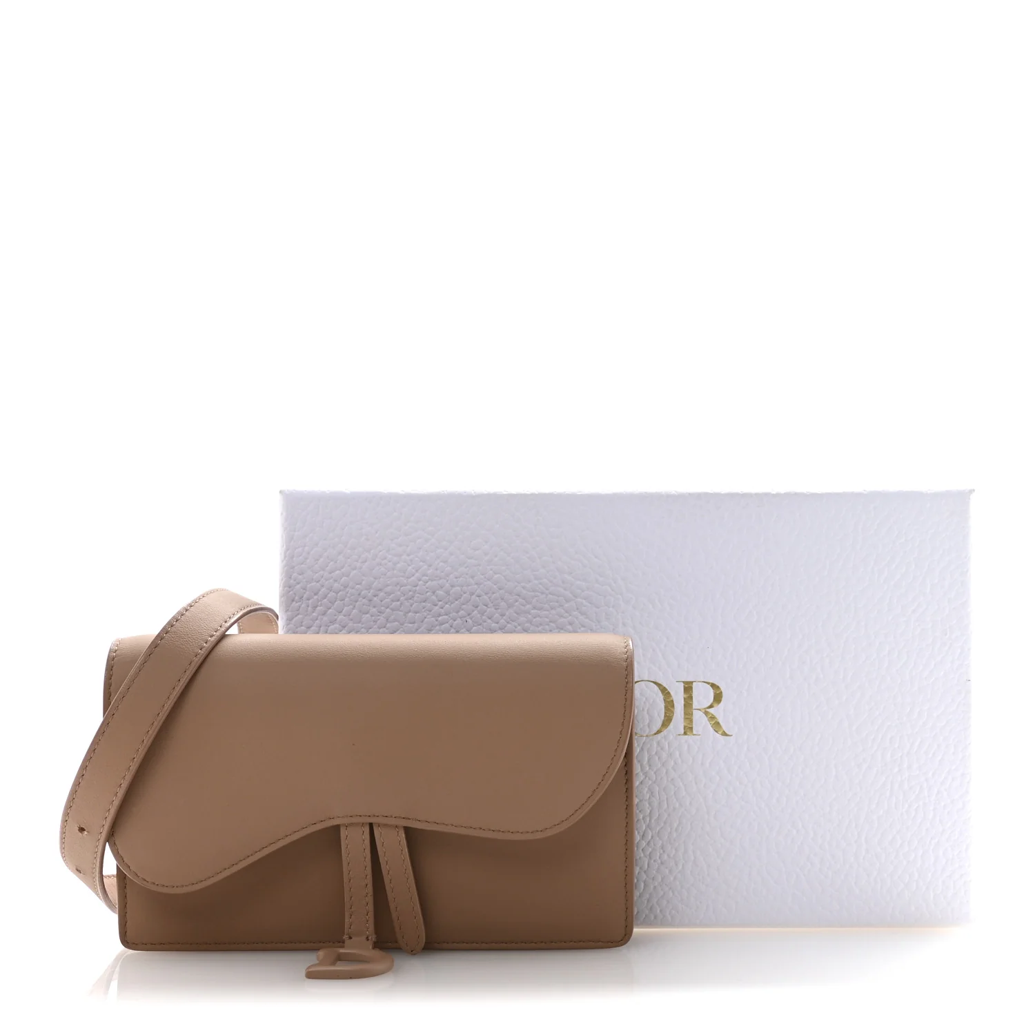 Ultra Matte Calfskin Belt Bag Fard - Image 13