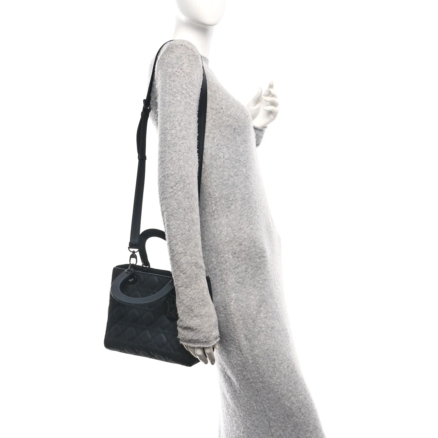 Ultra Matte Calfskin Cannage Medium Lady Dior Black - Image 2