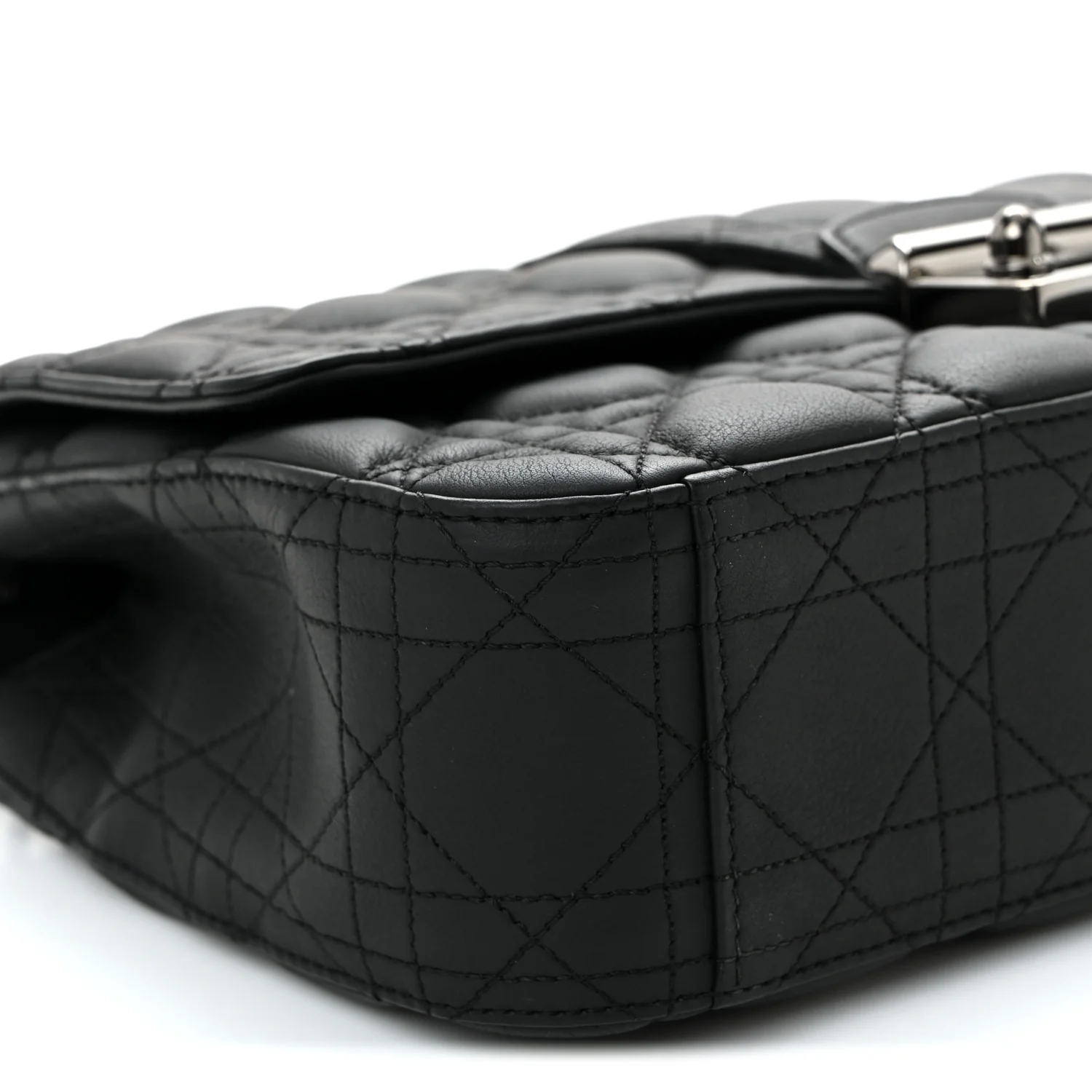 Ultra Matte Calfskin Cannage Medium Miss Dior Flap Black - Image 8