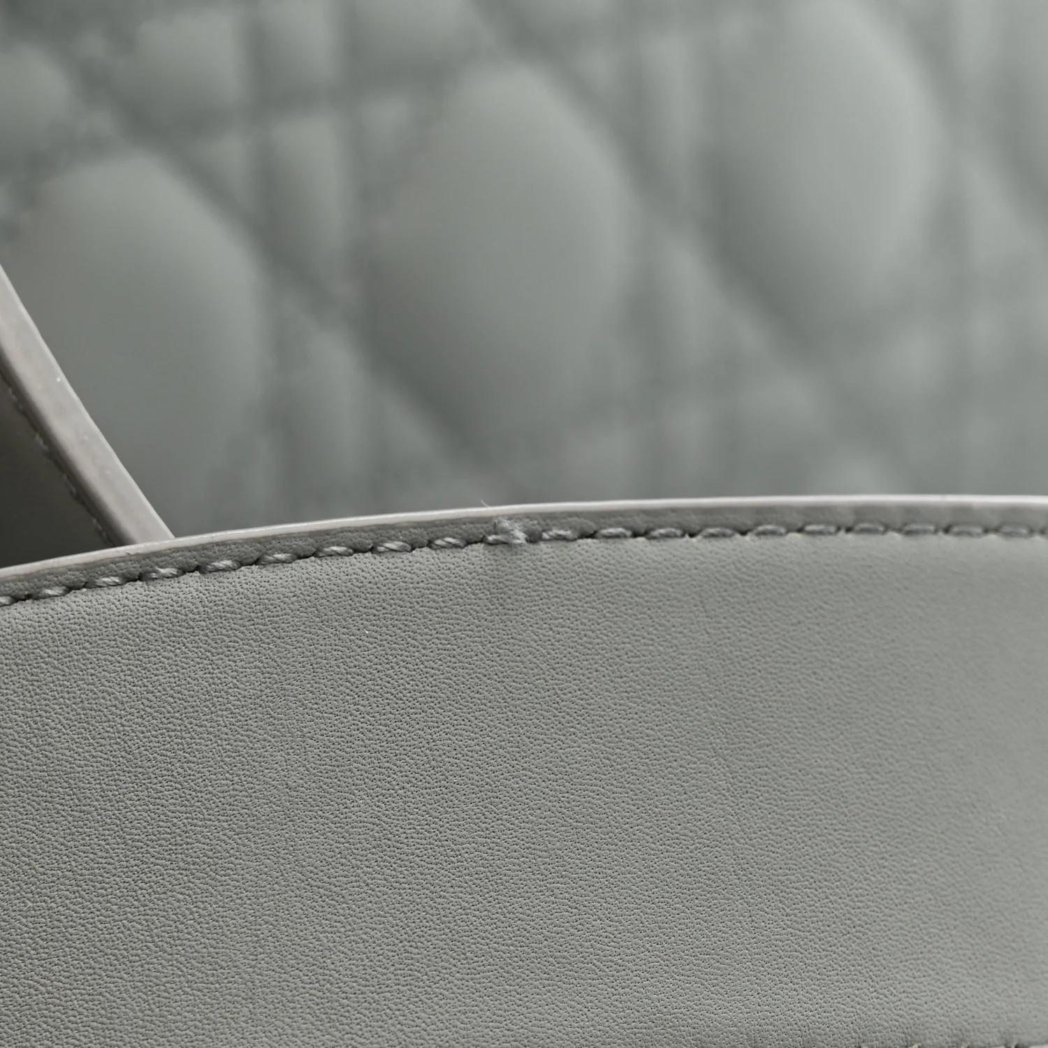 Ultra Matte Calfskin Cannage Small My ABCDior Lady Dior Gray - Image 11