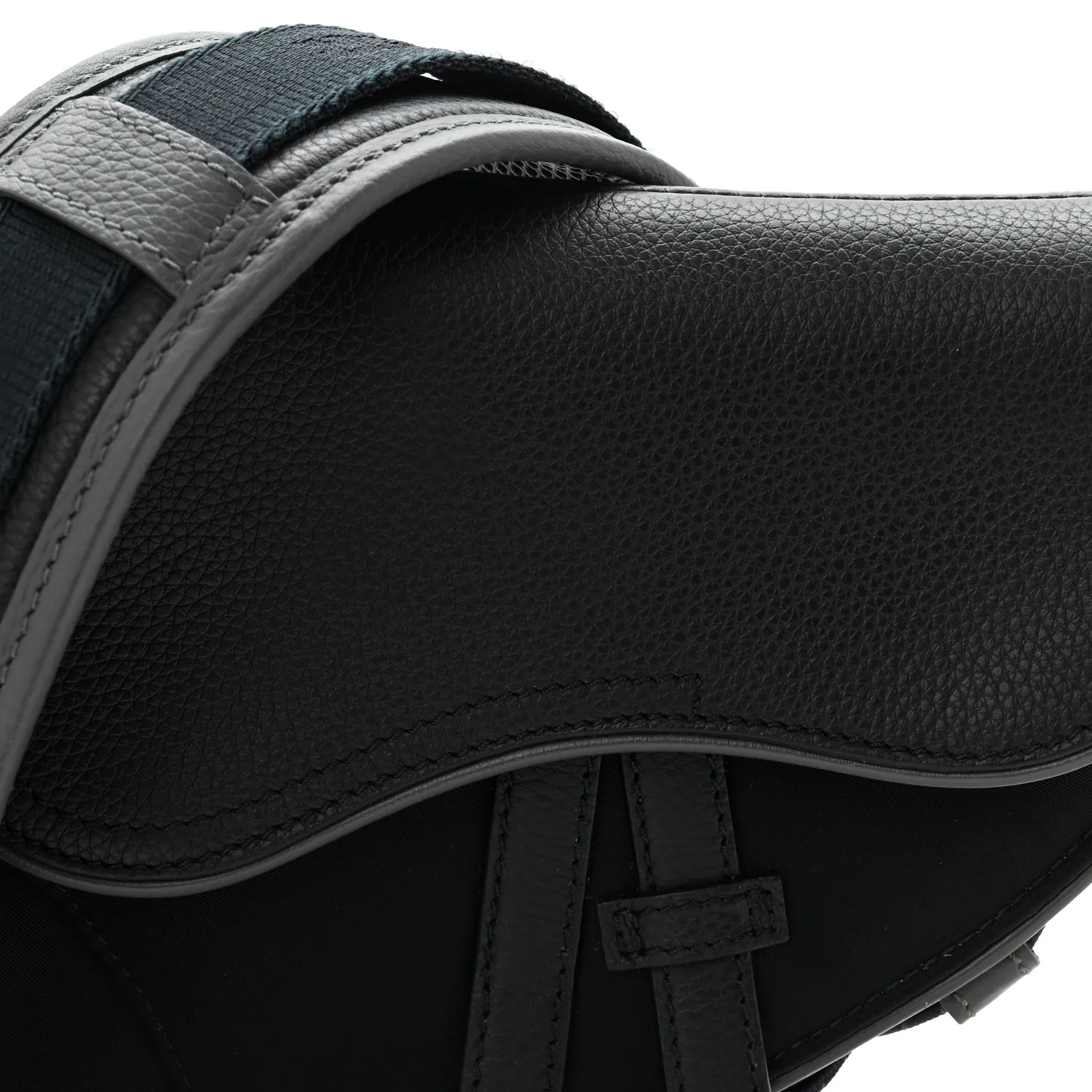 X SACAI Grained Calfskin Technical Fabric Mens Saddle Bag Black - Image 8