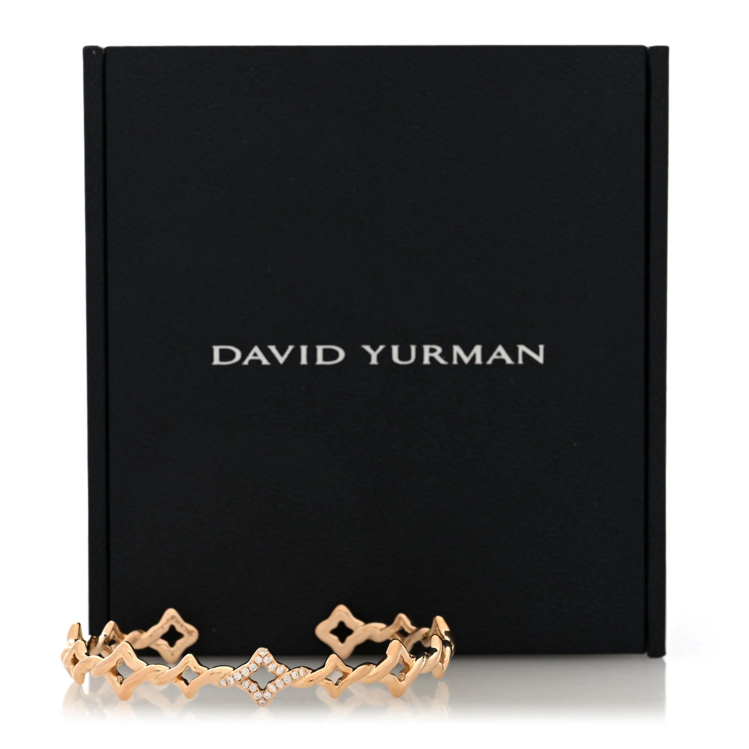 18K Rose Gold Diamond Venetian Quatrefoil Single Row Cuff Bracelet - Image 4