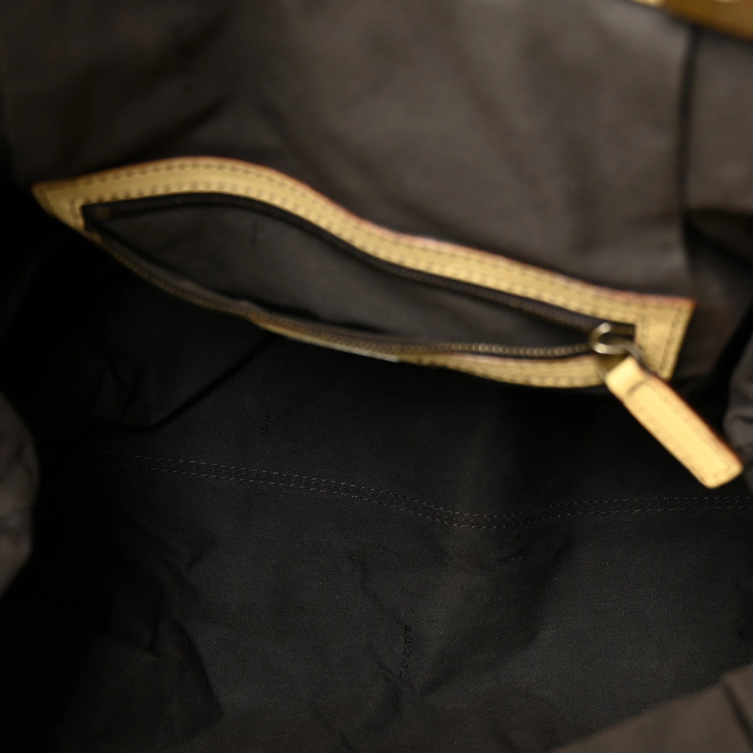 Grained Calfskin Doctor B Hobo Bag - Image 5