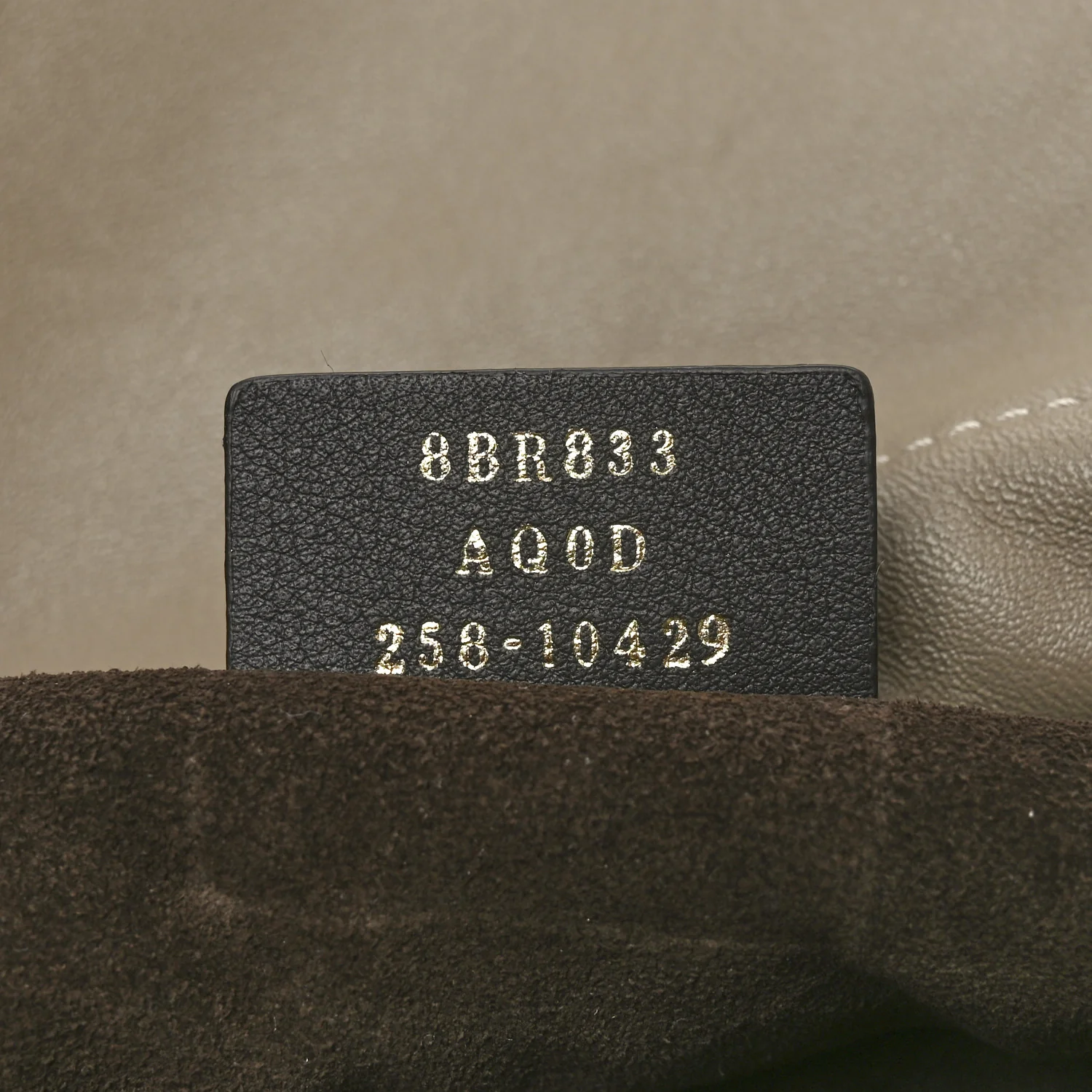Nappa Medium Mamma Baguette Dove Gray - Image 7