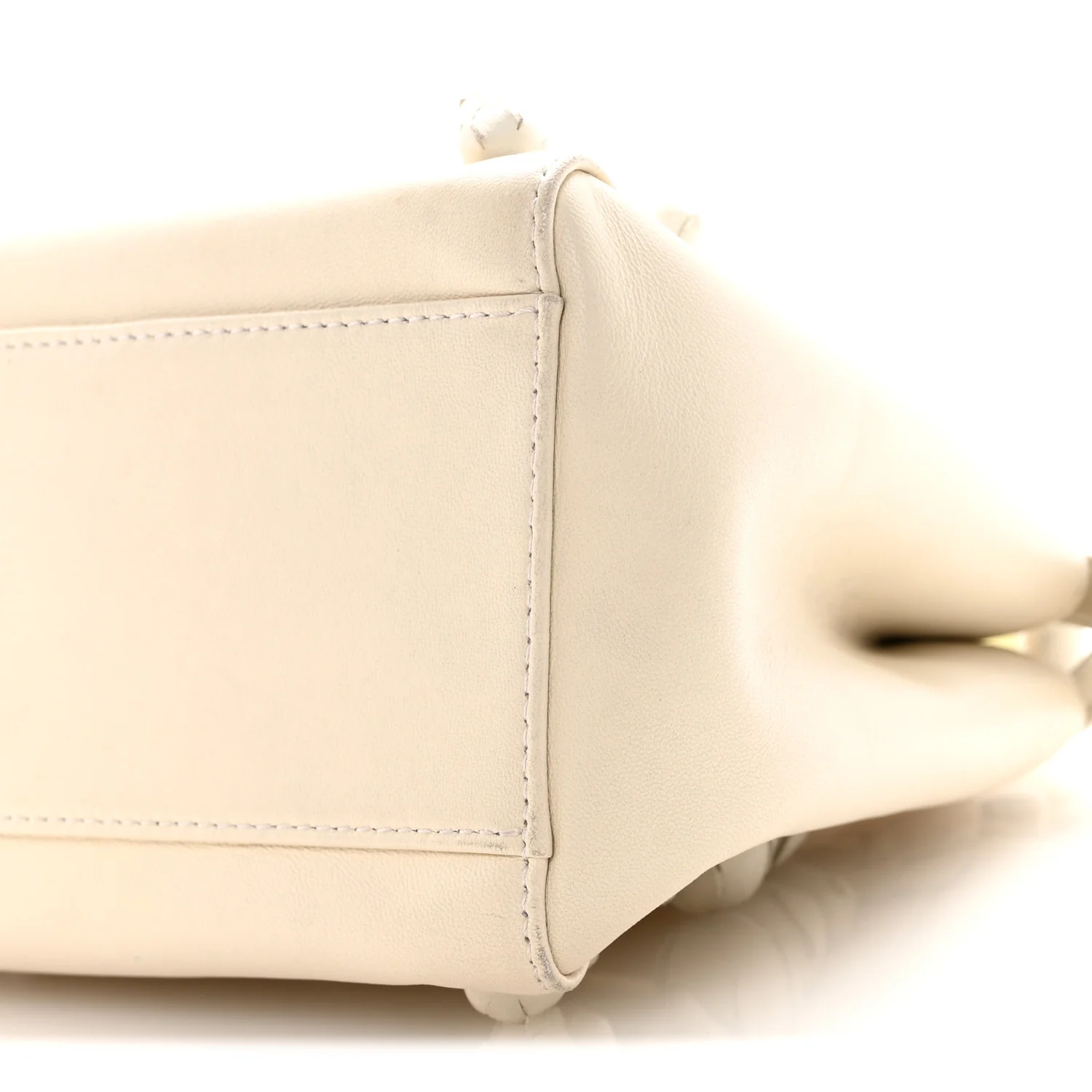 Nappa Rosebud Mini Peekaboo Iconic Satchel Bianco - Image 10