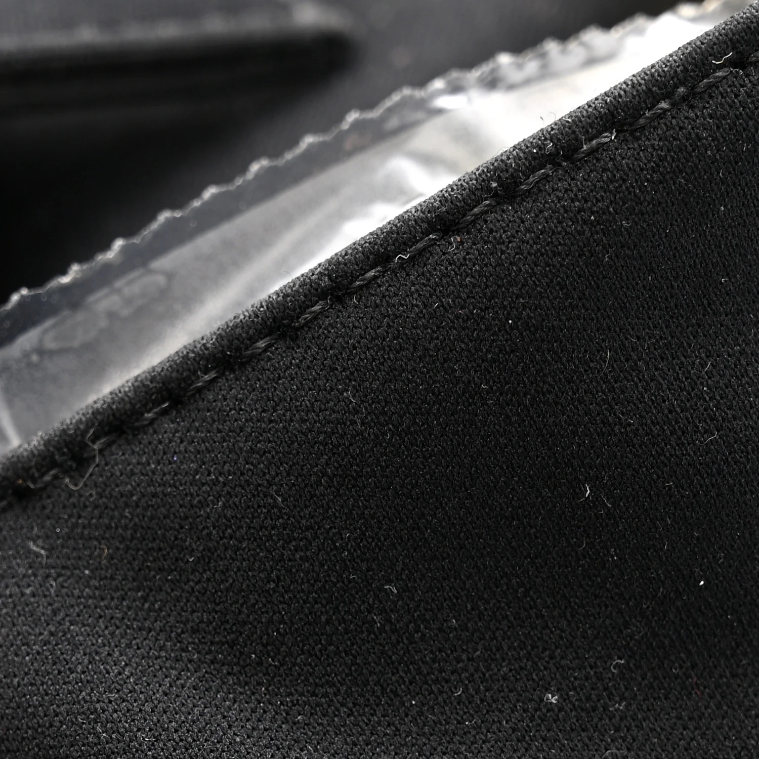 Neoprene Baguette Black - Image 15